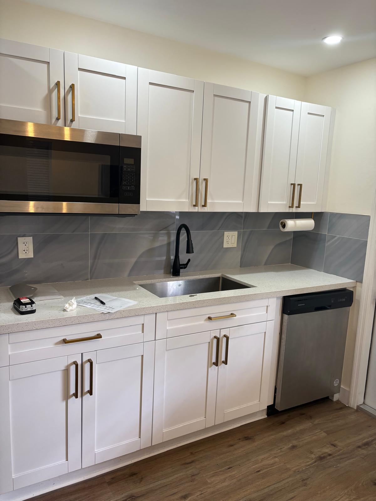 ROHAN ACRES REPLAT - Residential Lease
