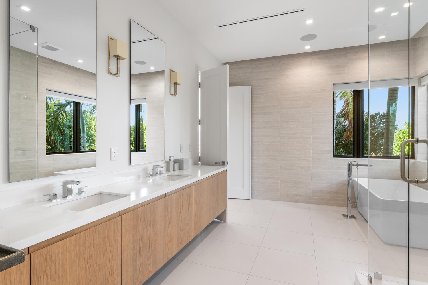CYPRESS ISLAND OF PALM BEACH POLO & COUNTRY CLUB - Residential