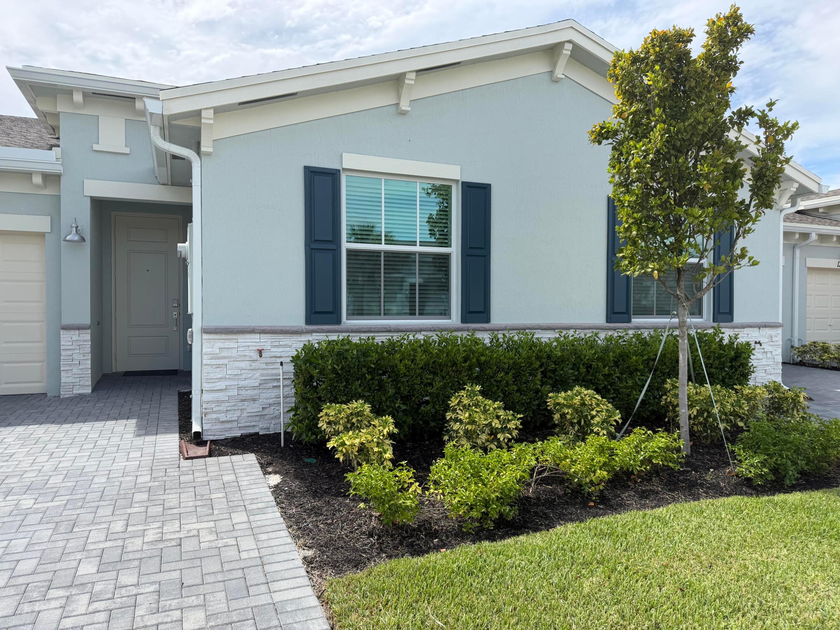 DELRAY TRAILS AT VILLA DELRAY PUD - Residential