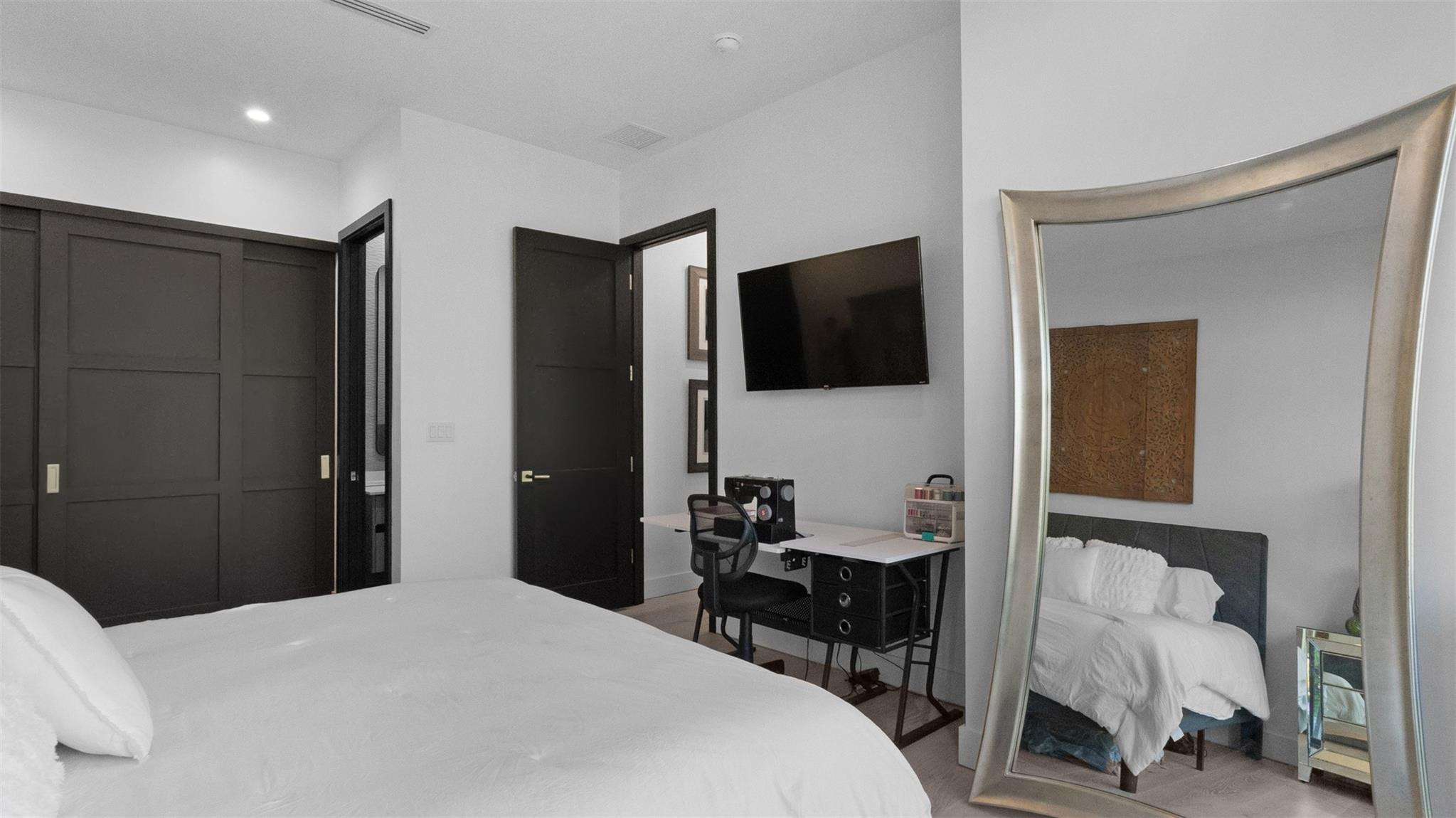 RIO VISTA ISLES - Residential
