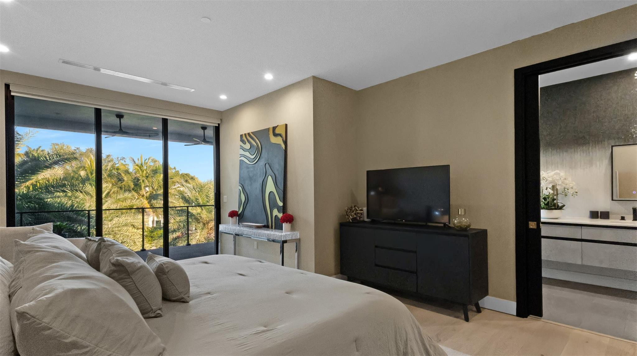 RIO VISTA ISLES - Residential