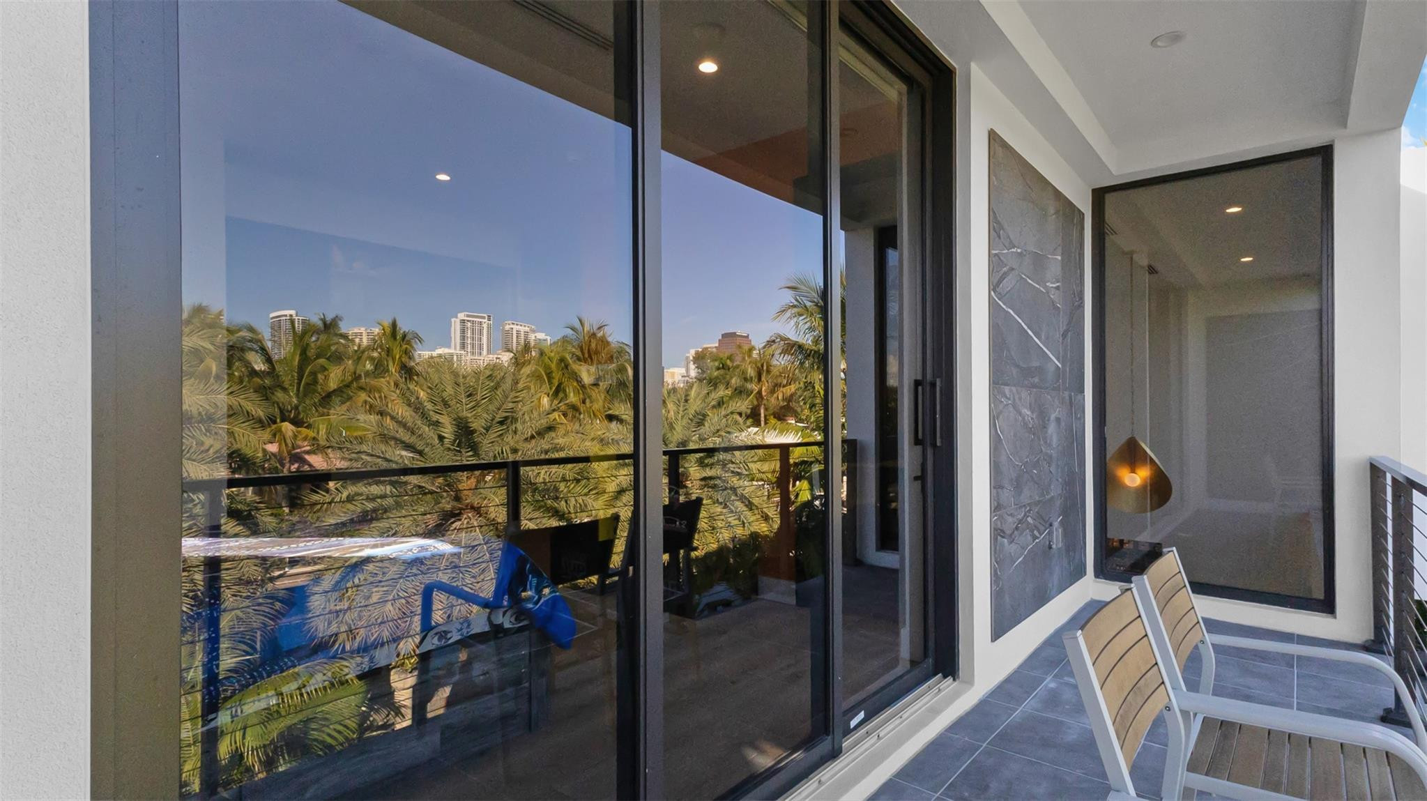 RIO VISTA ISLES - Residential