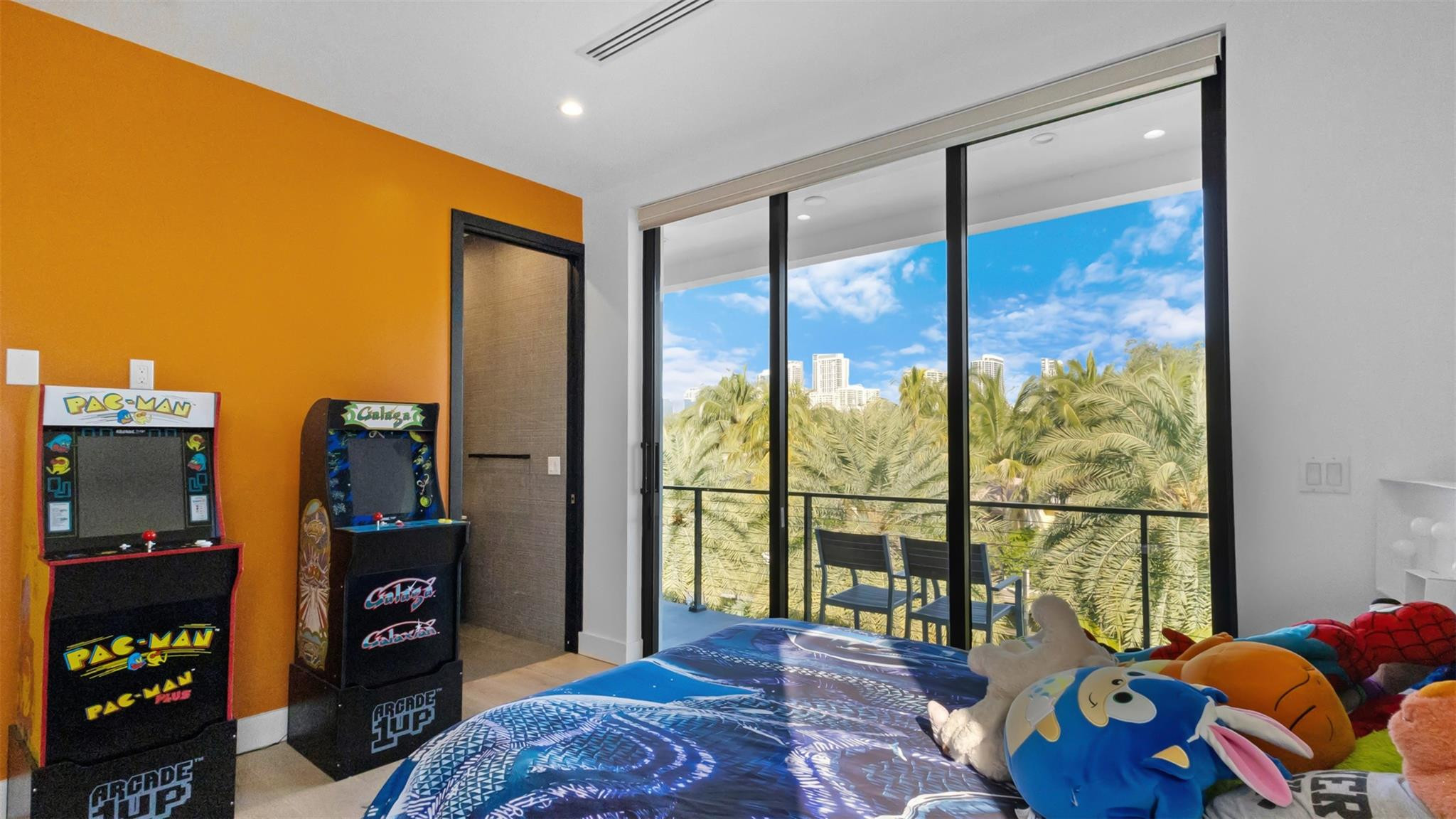 RIO VISTA ISLES - Residential