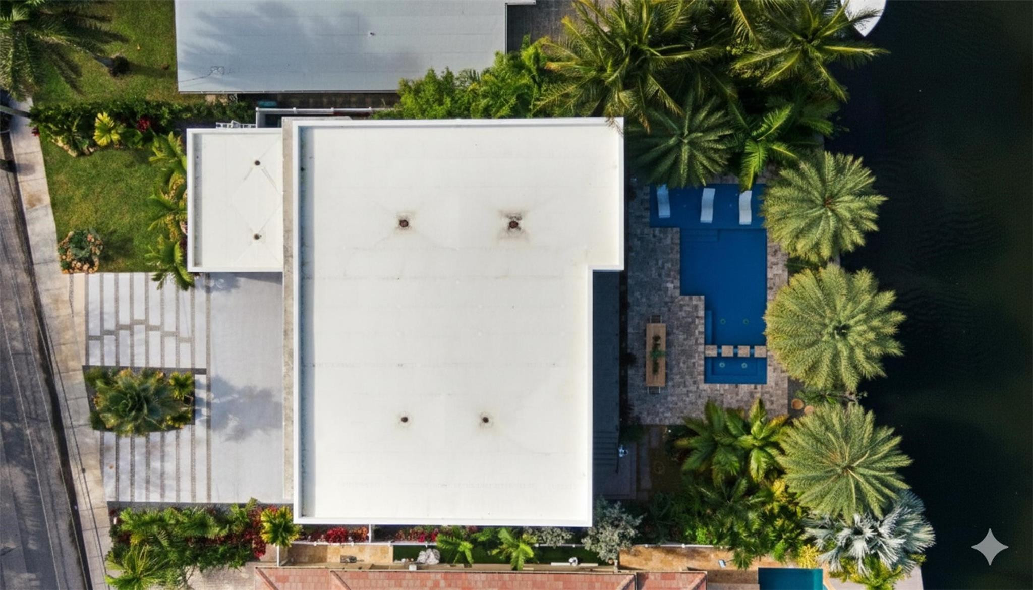 RIO VISTA ISLES - Residential