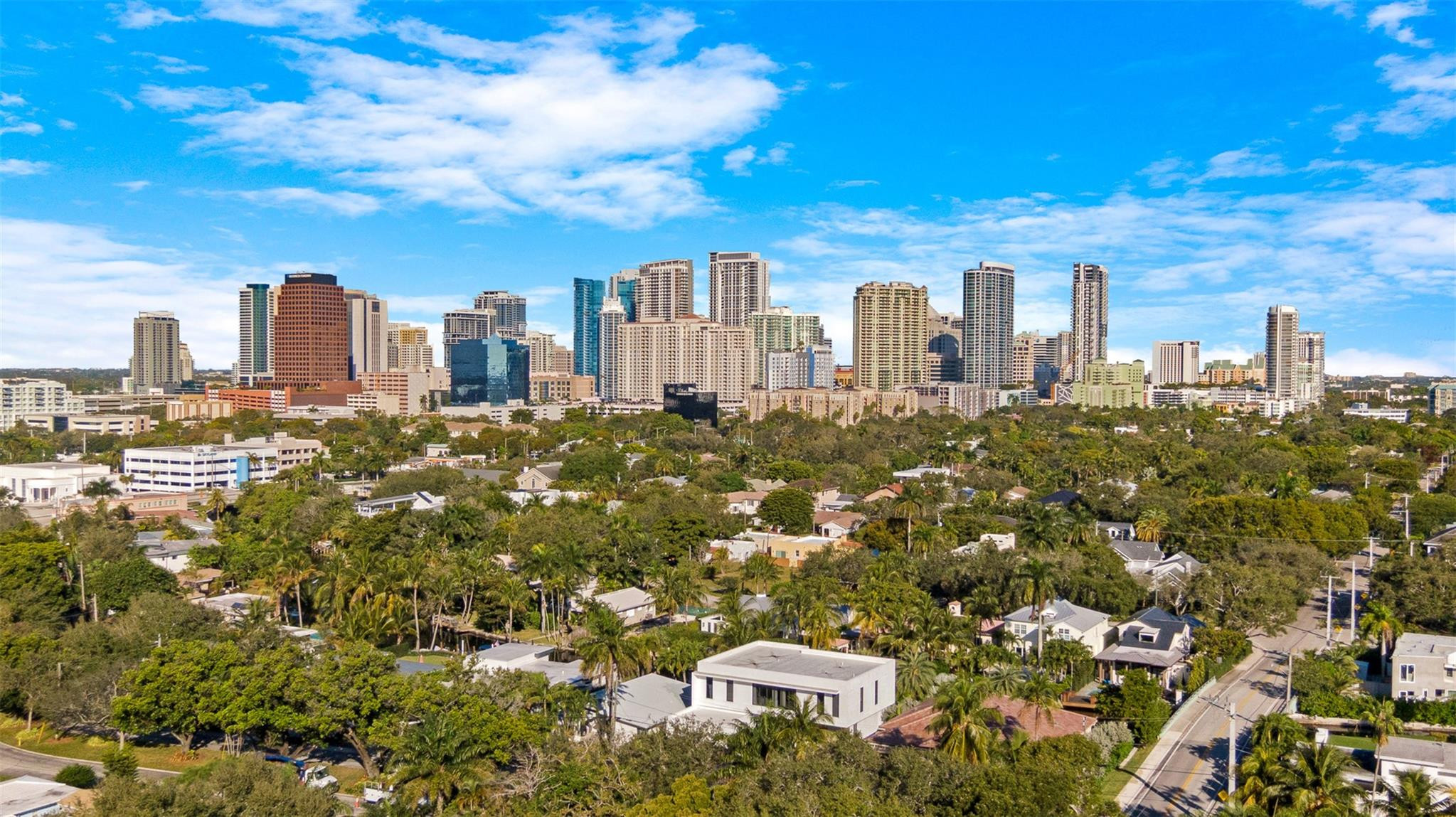 RIO VISTA ISLES - Residential