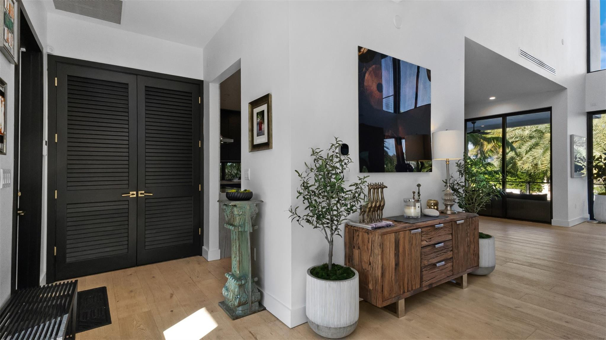 RIO VISTA ISLES - Residential