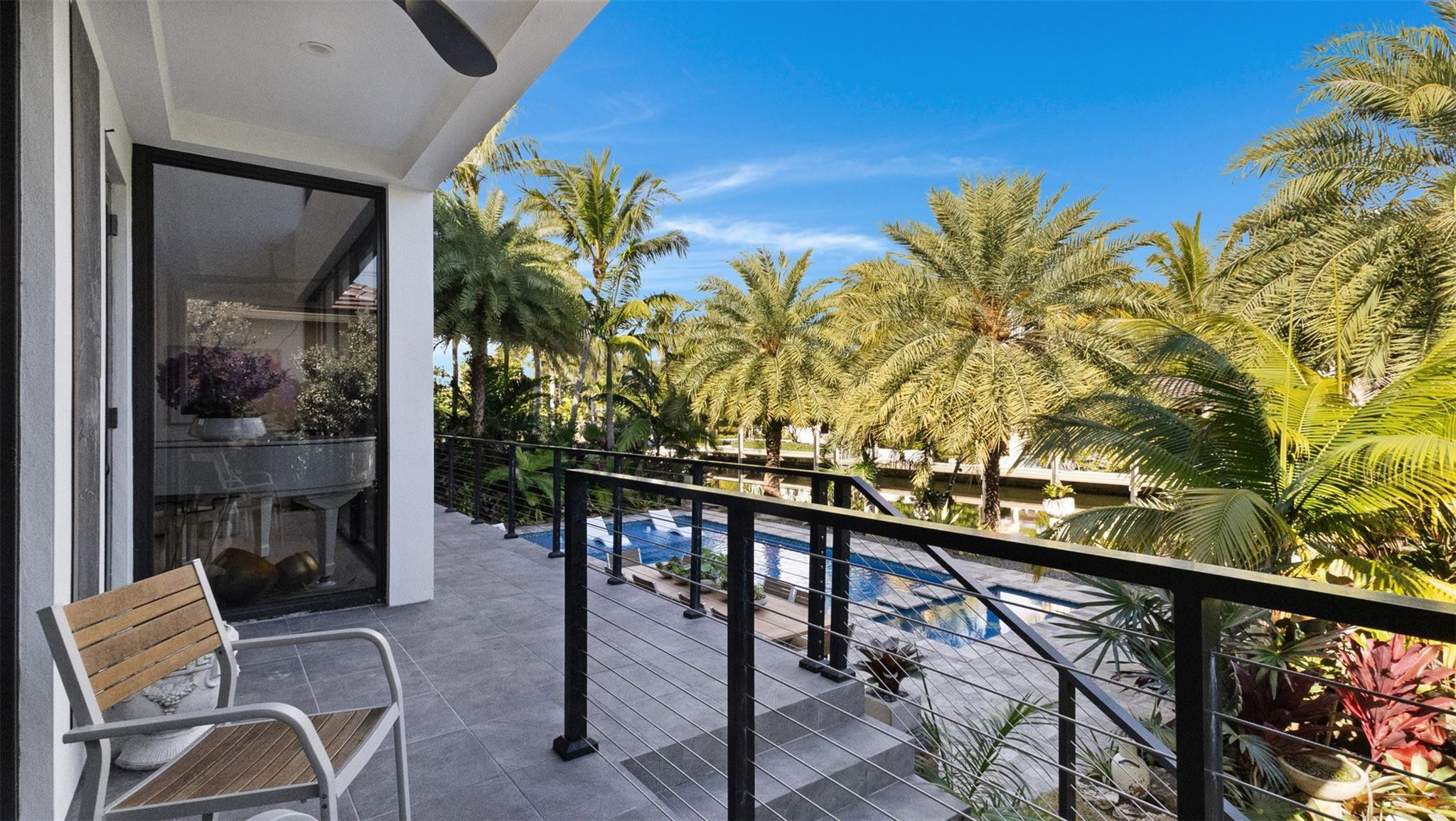 RIO VISTA ISLES - Residential