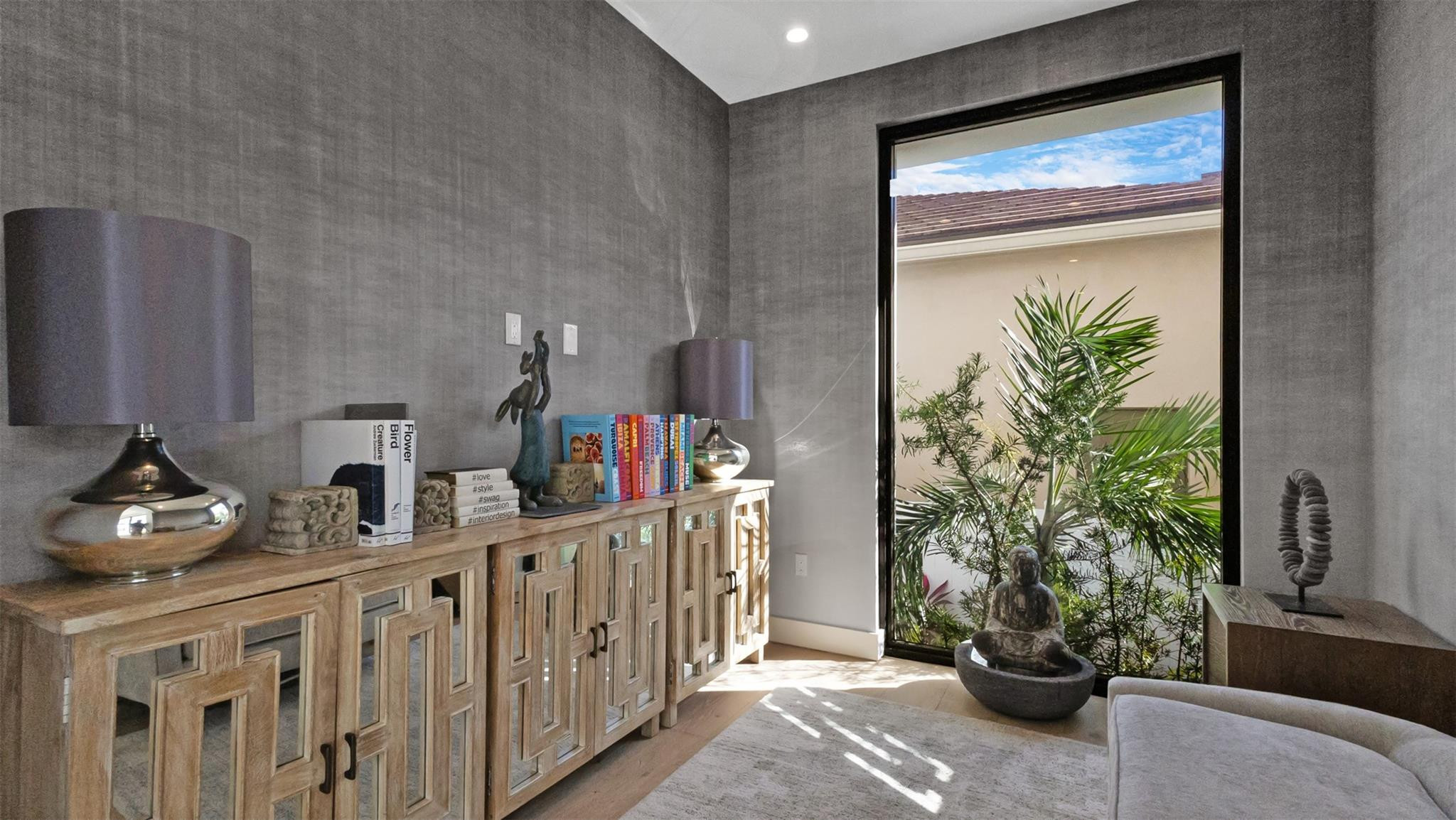 RIO VISTA ISLES - Residential
