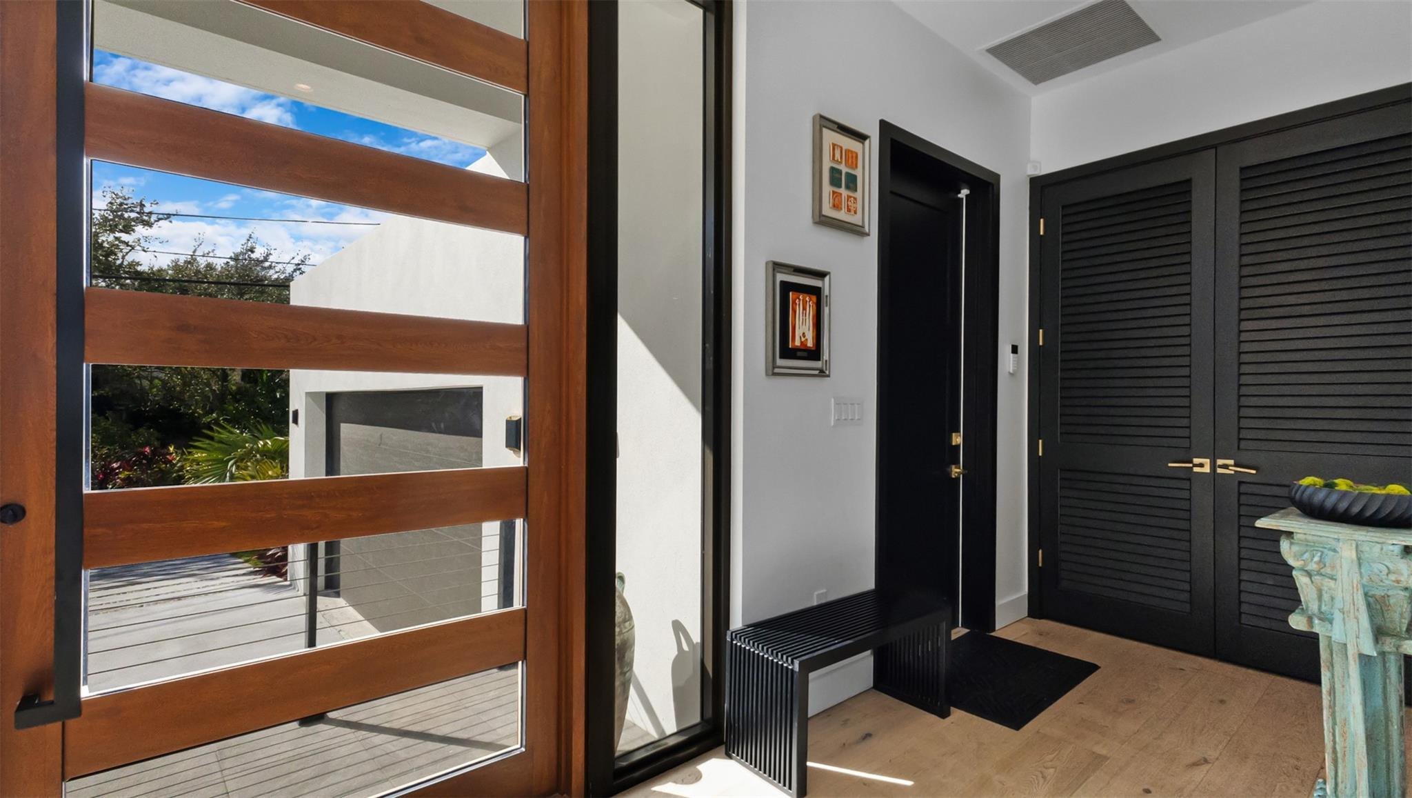 RIO VISTA ISLES - Residential