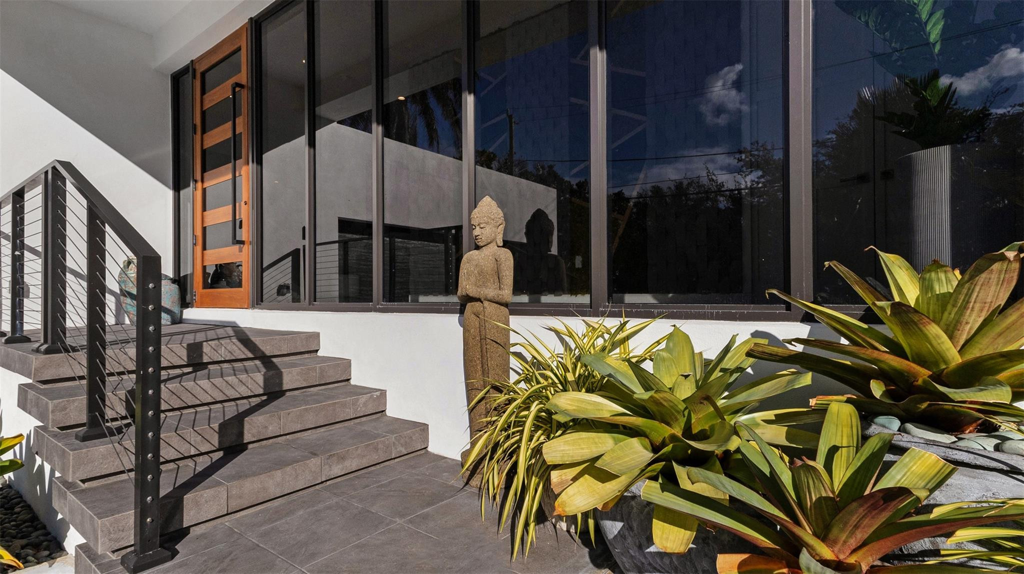 RIO VISTA ISLES - Residential