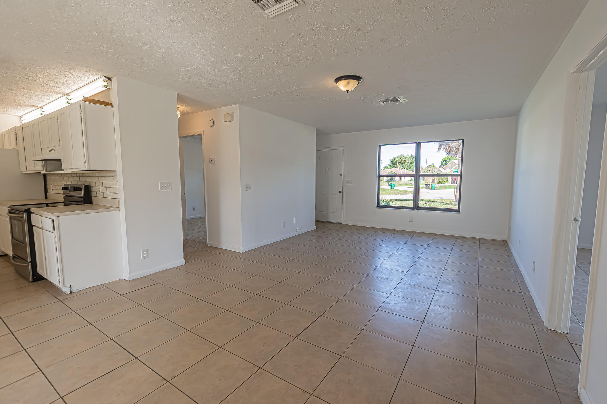 PORT ST LUCIE SECTION 15 - Residential