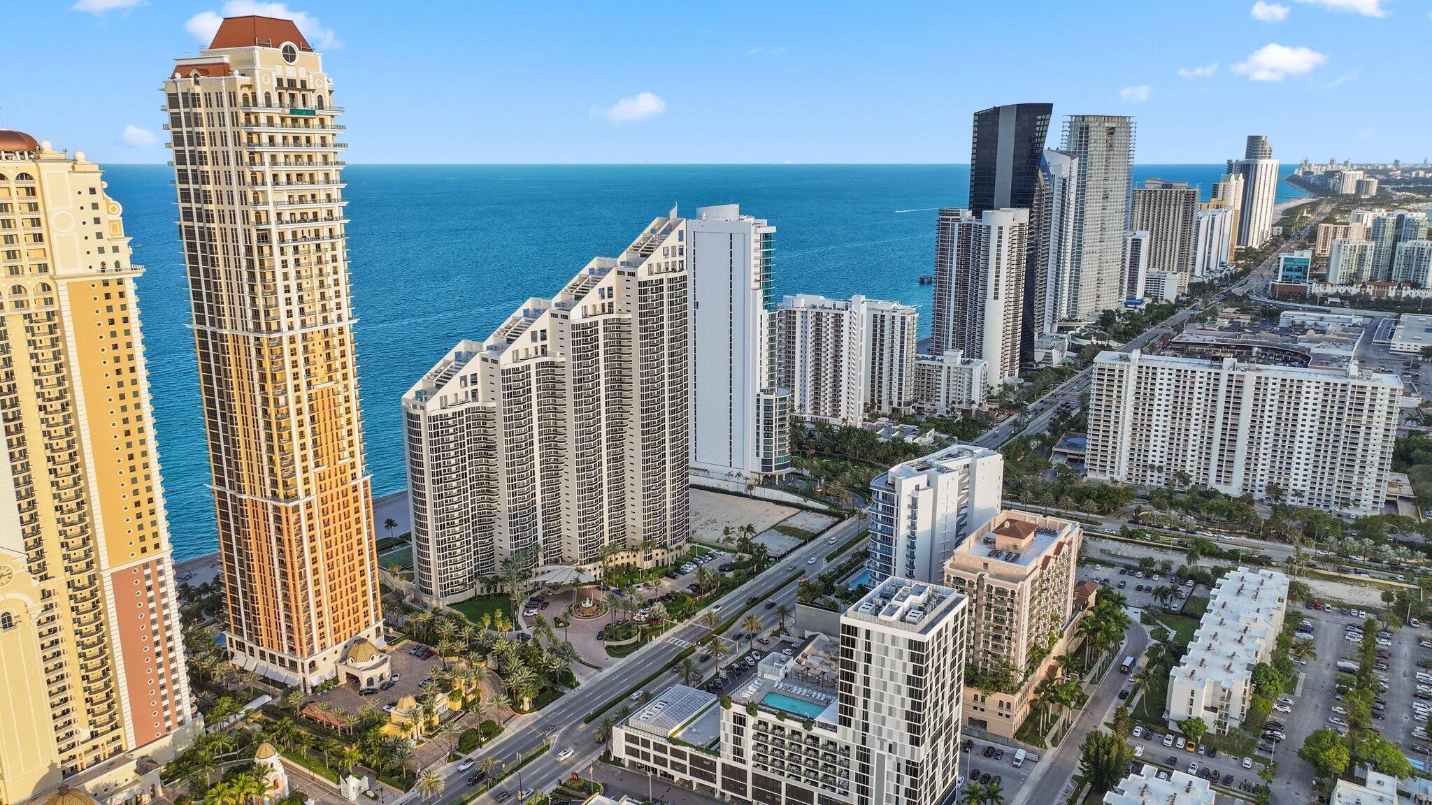 Mansions at Acqualina - Residential
