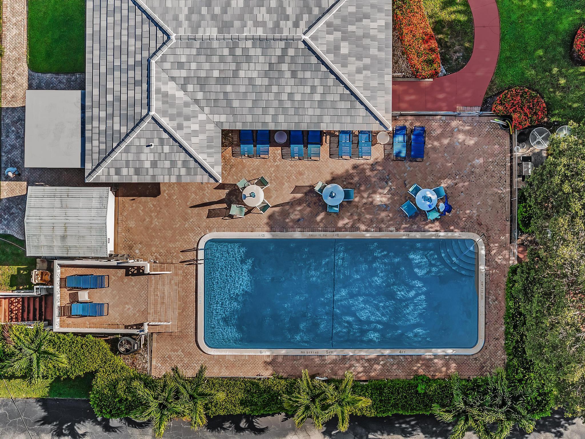 PALM ROYAL APTS INC CONDO - Residential