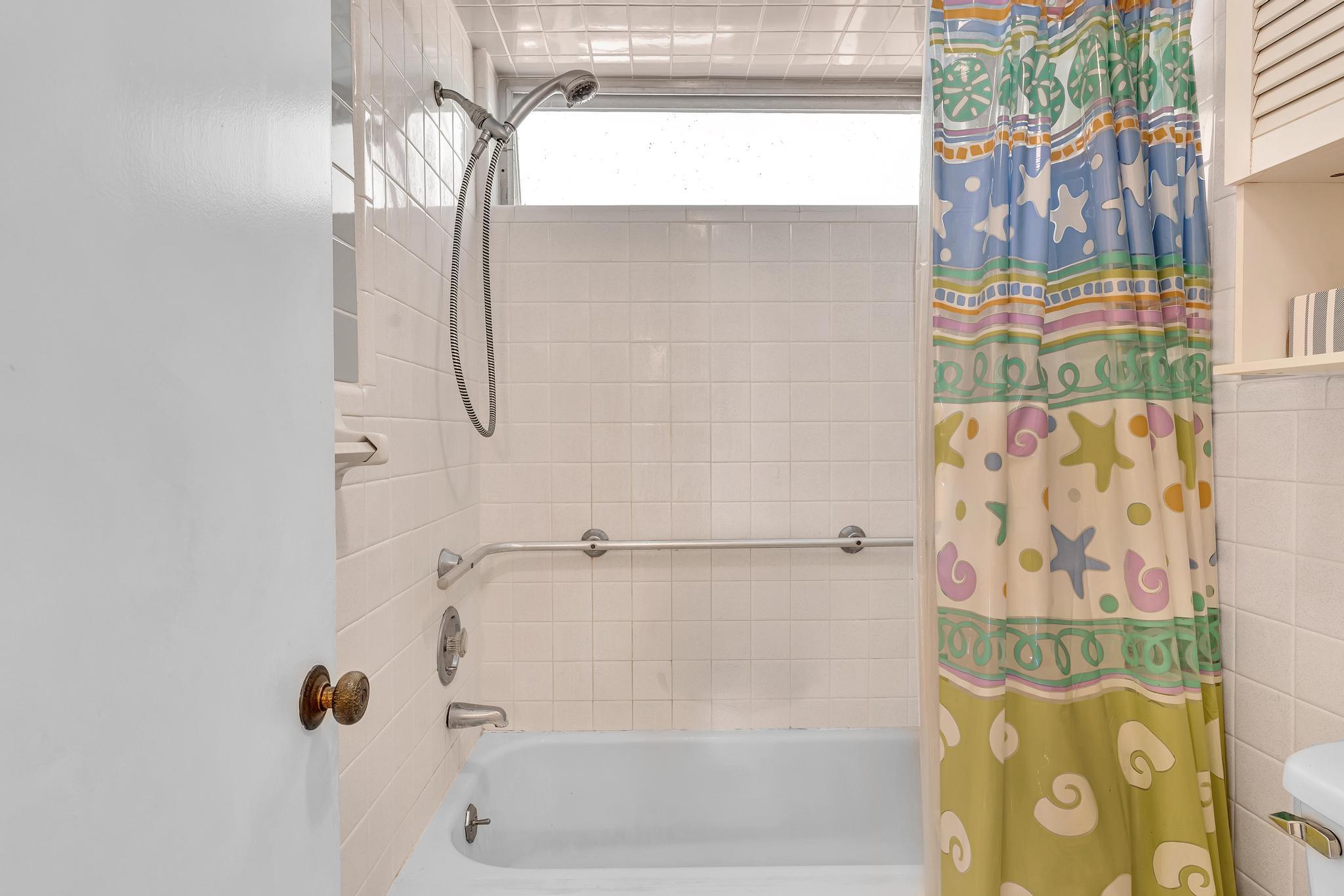 PALM ROYAL APTS INC CONDO - Residential