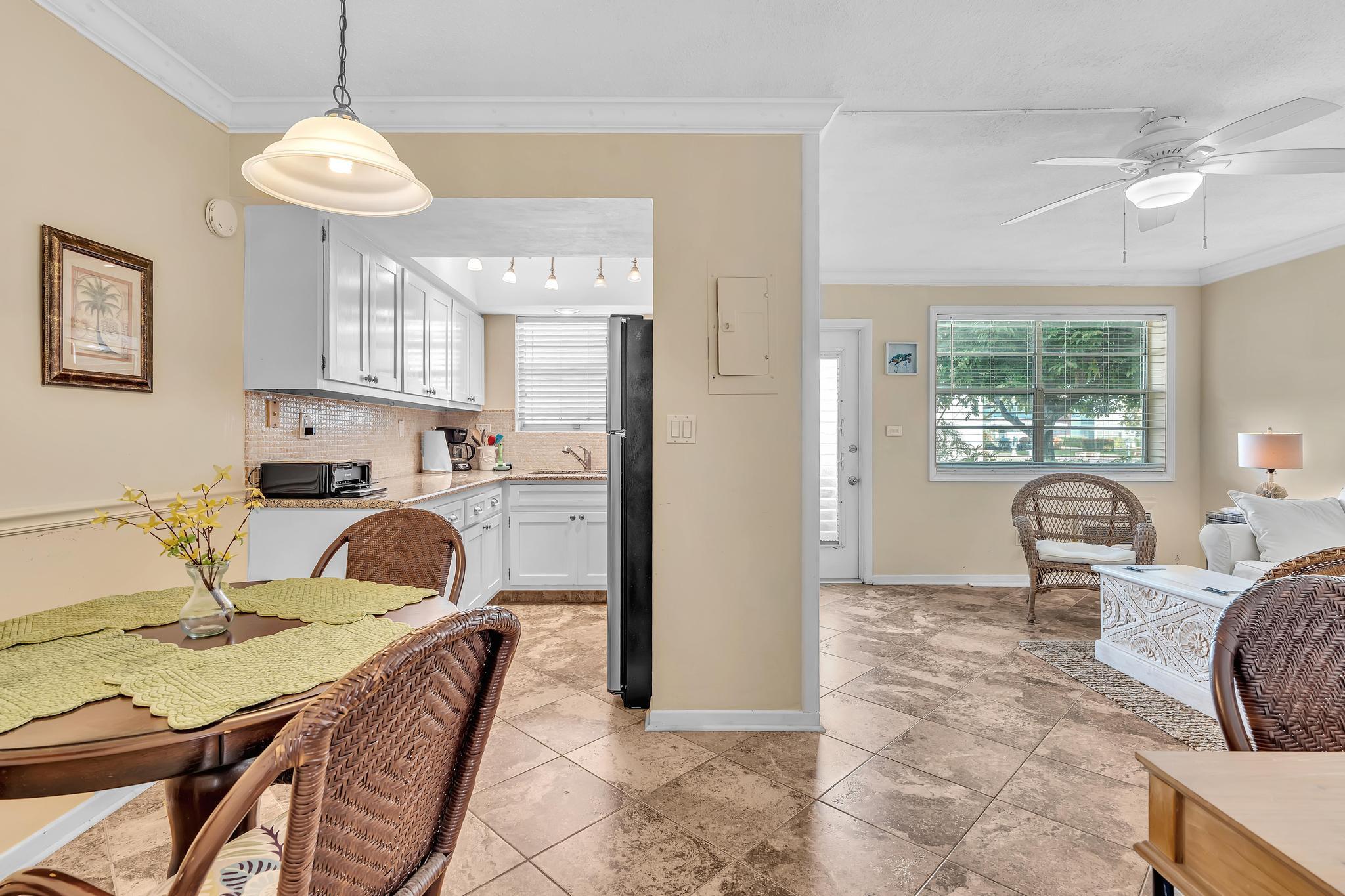 PALM ROYAL APTS INC CONDO - Residential
