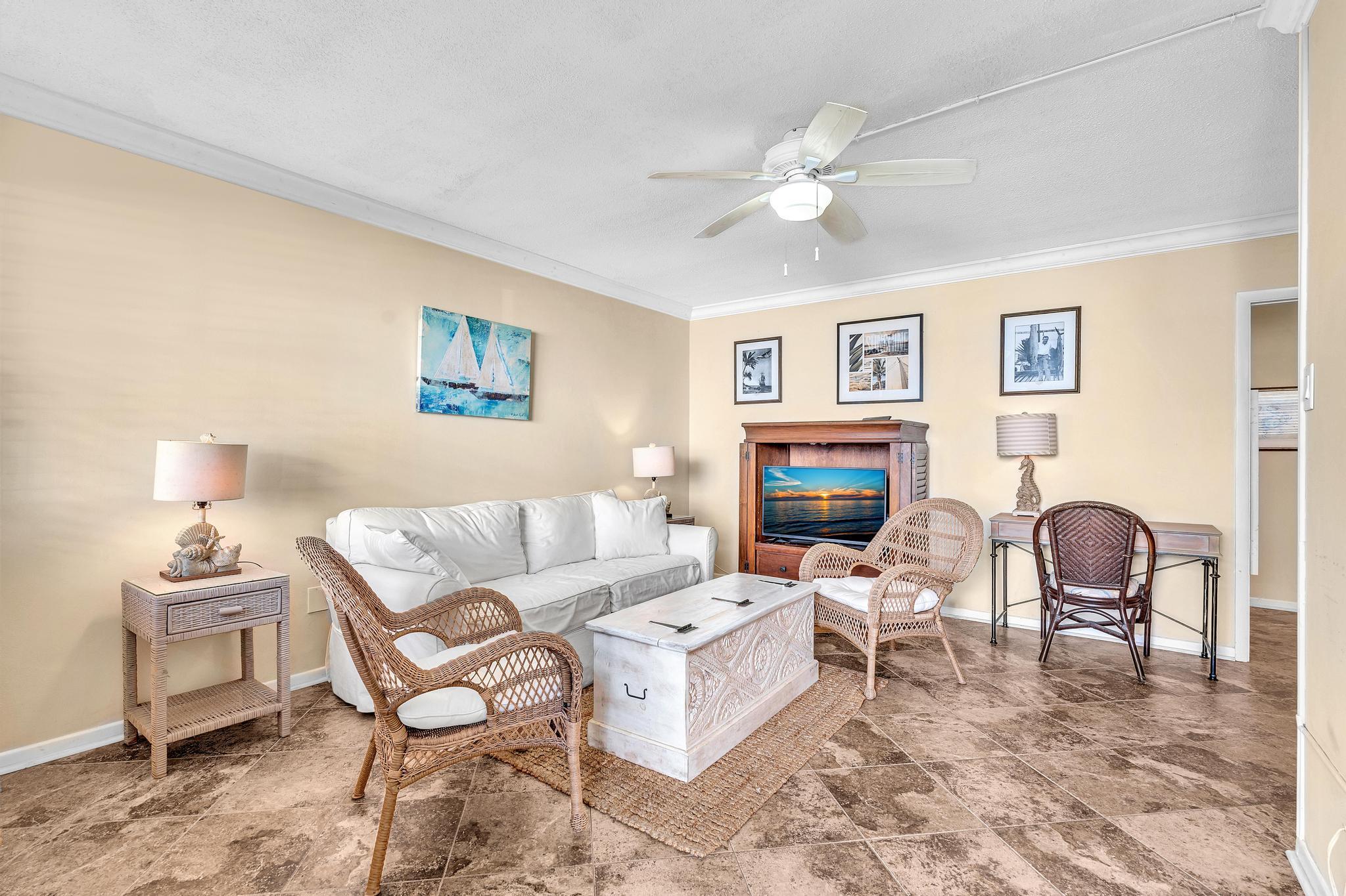 PALM ROYAL APTS INC CONDO - Residential