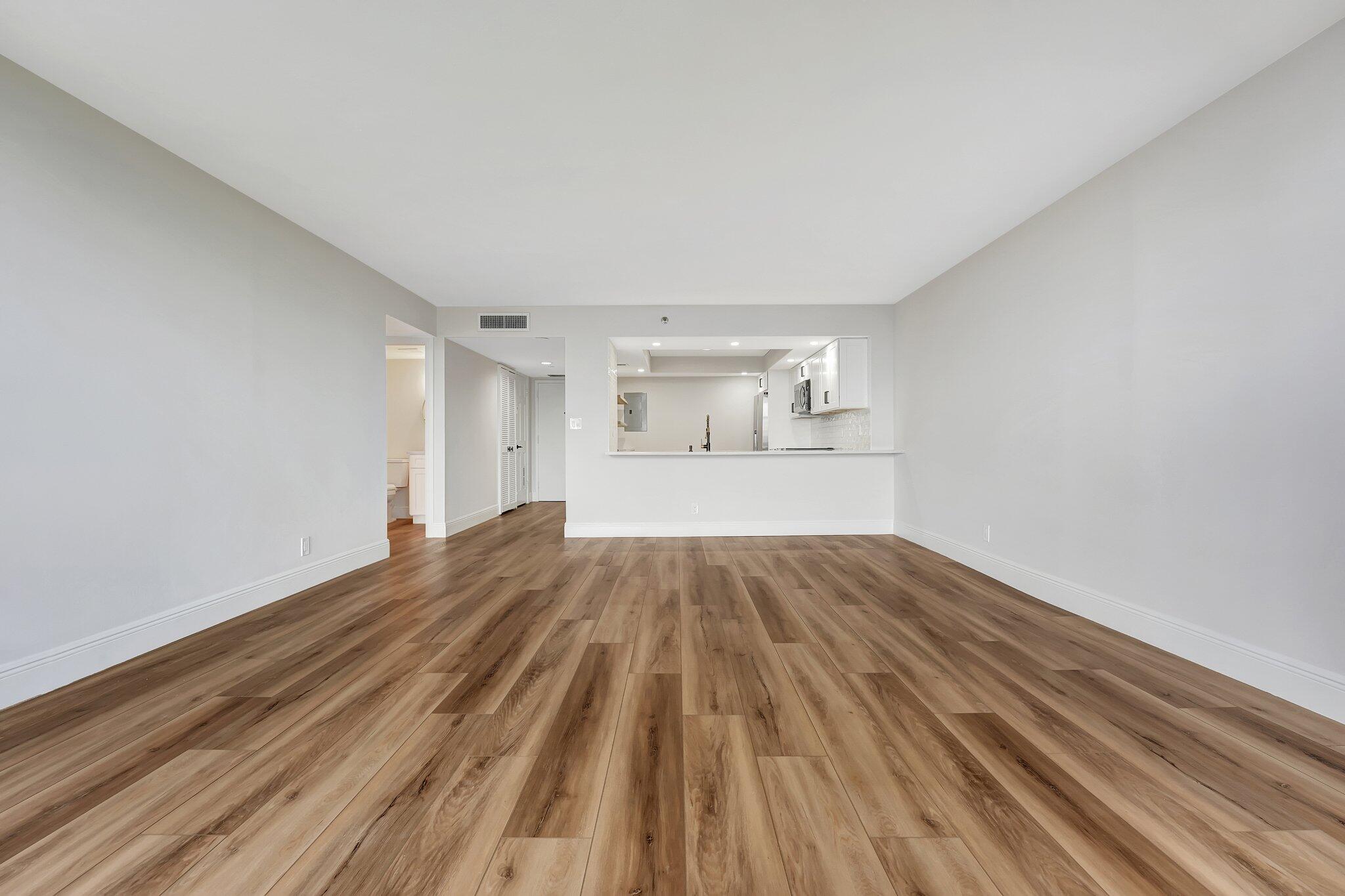 CHULA VISTA - Residential