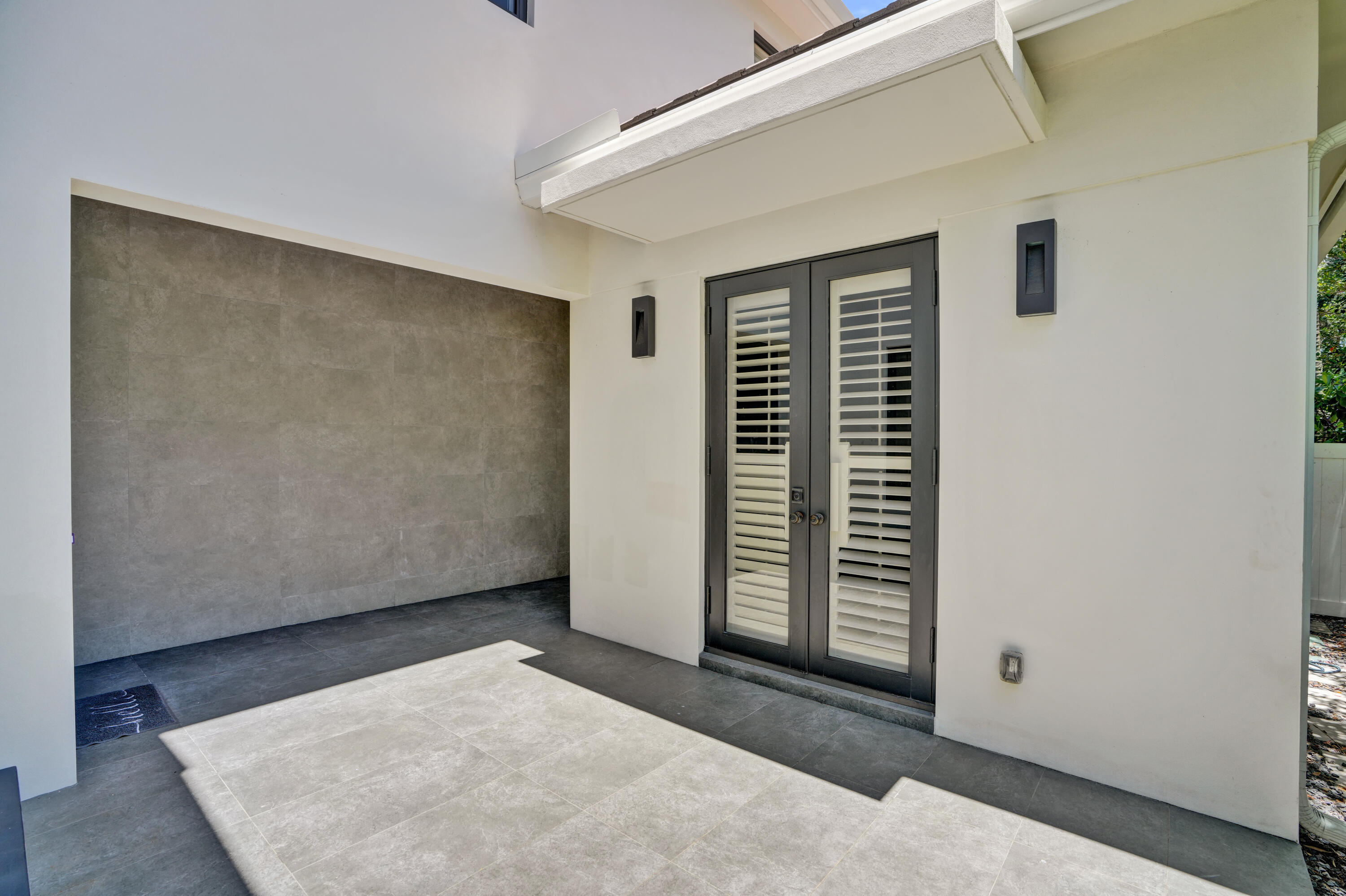 RIO VISTA C J HECTORS RESUB - Residential