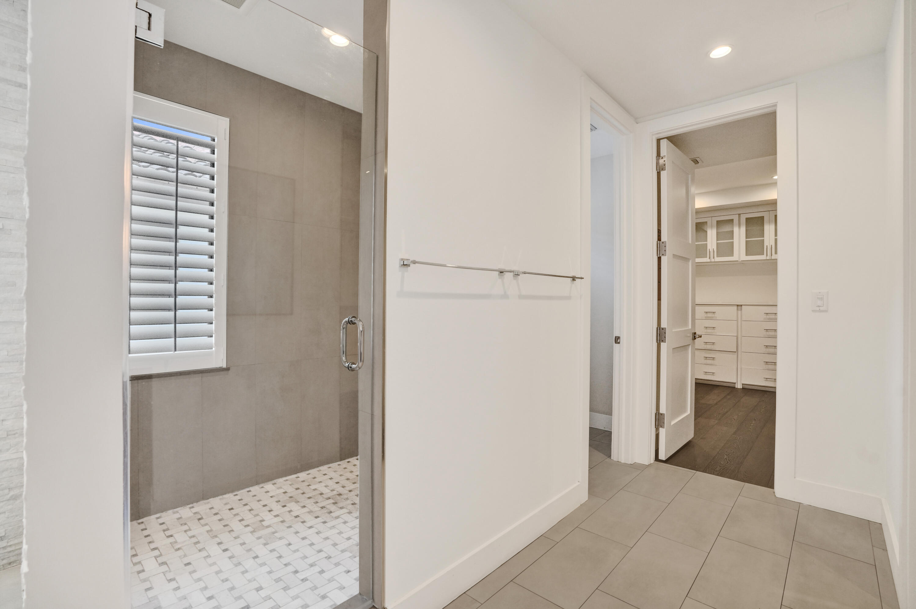 RIO VISTA C J HECTORS RESUB - Residential