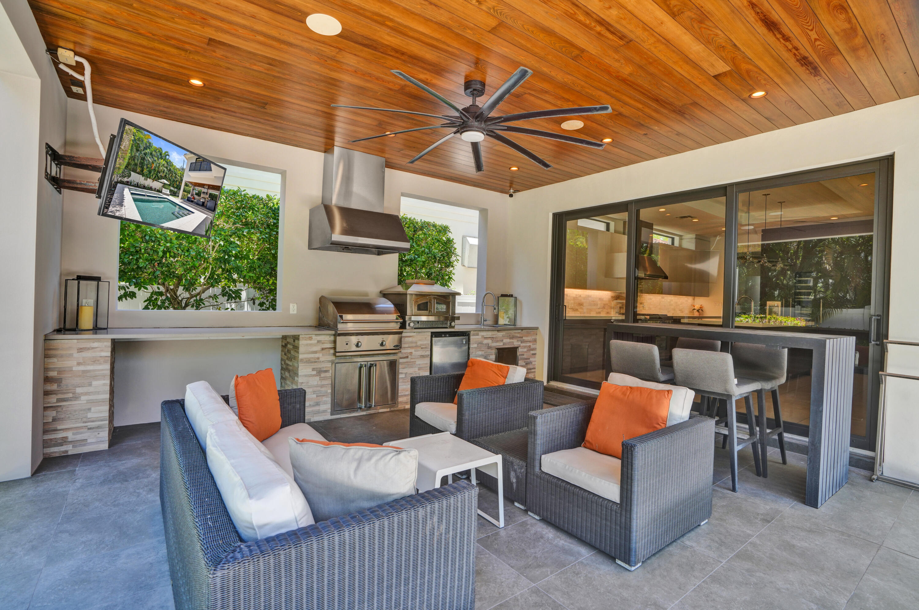 RIO VISTA C J HECTORS RESUB - Residential