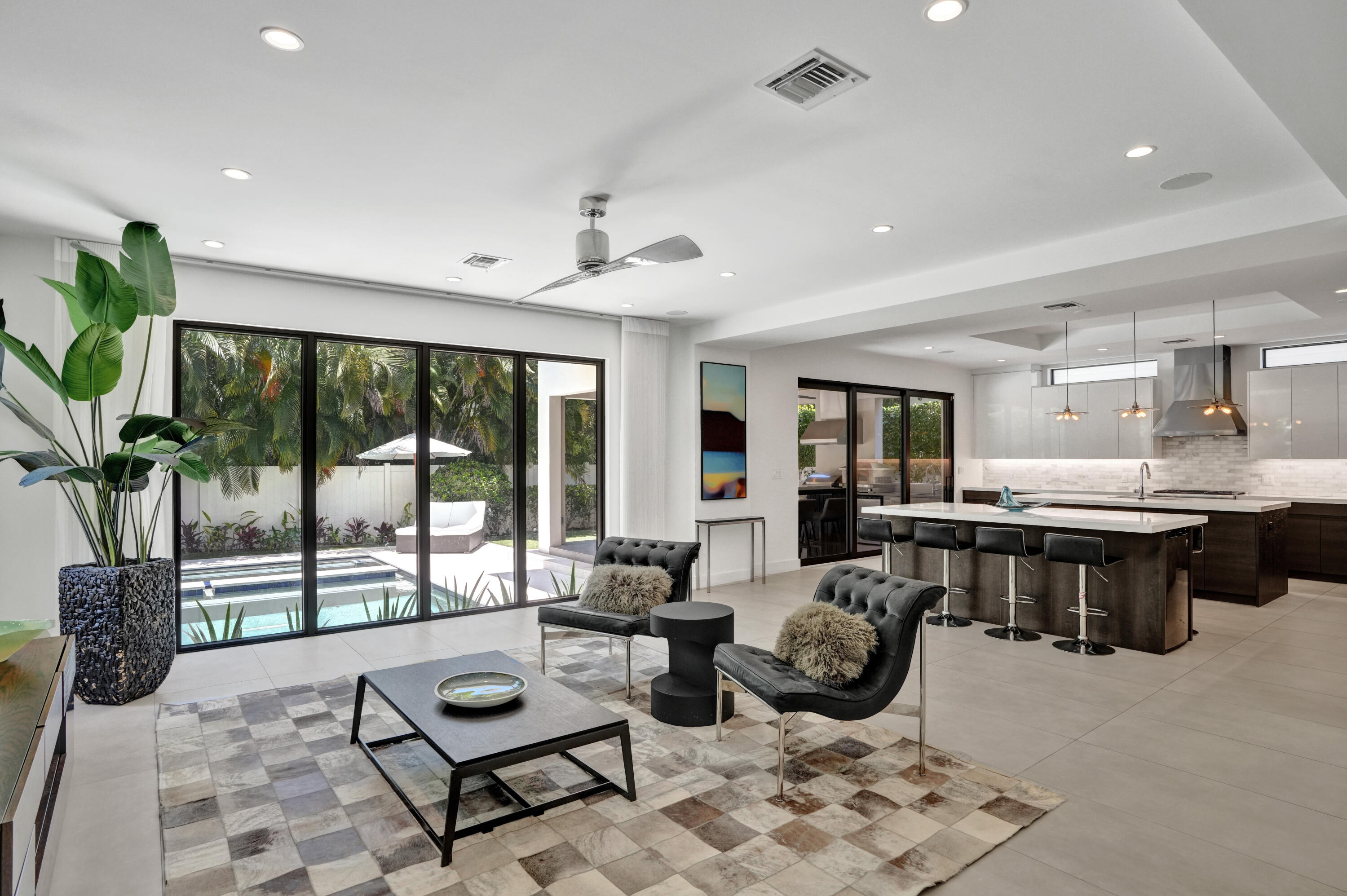 RIO VISTA C J HECTORS RESUB - Residential