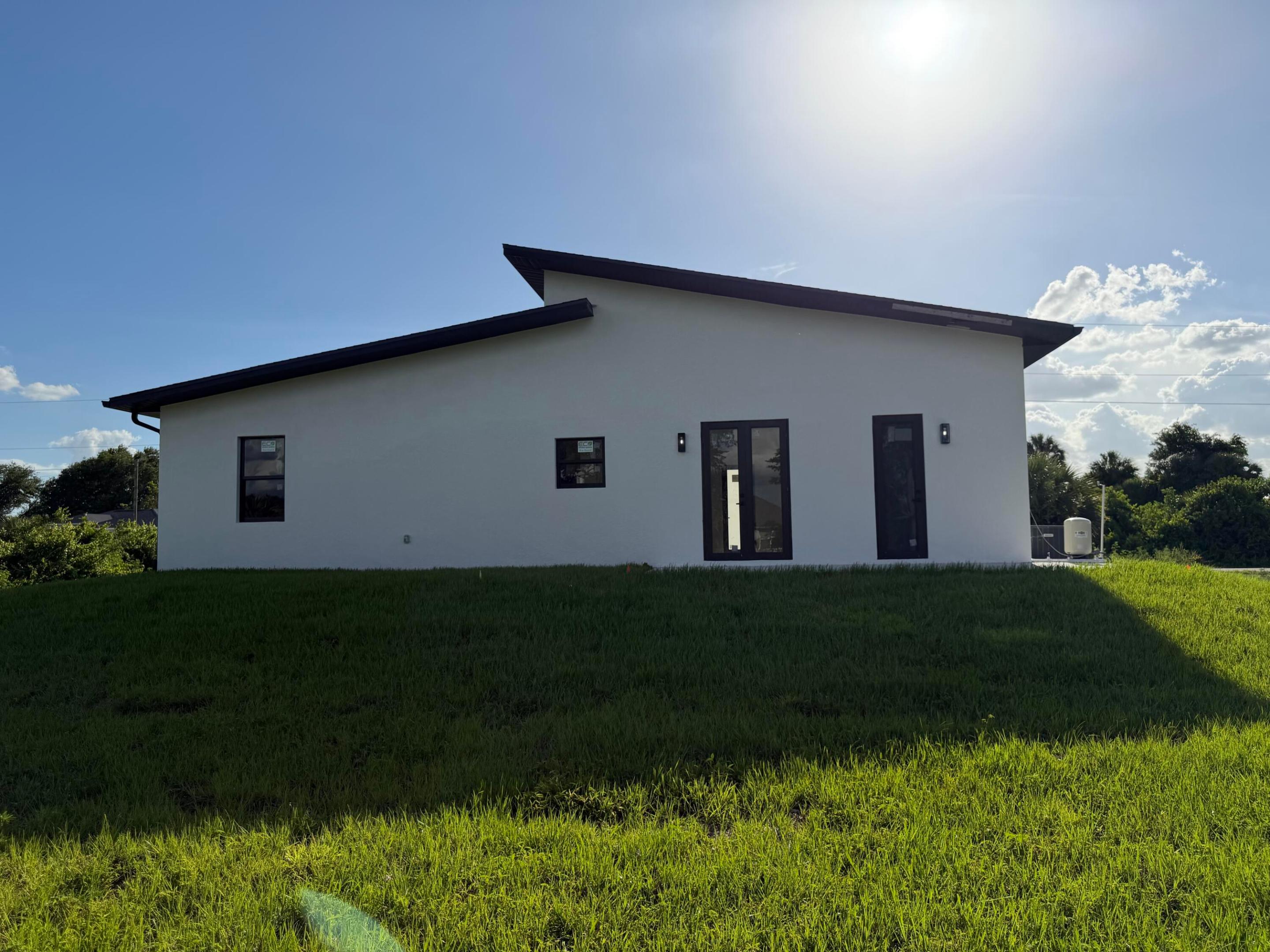 LEHIGH ACRES 15-45-27 - Residential