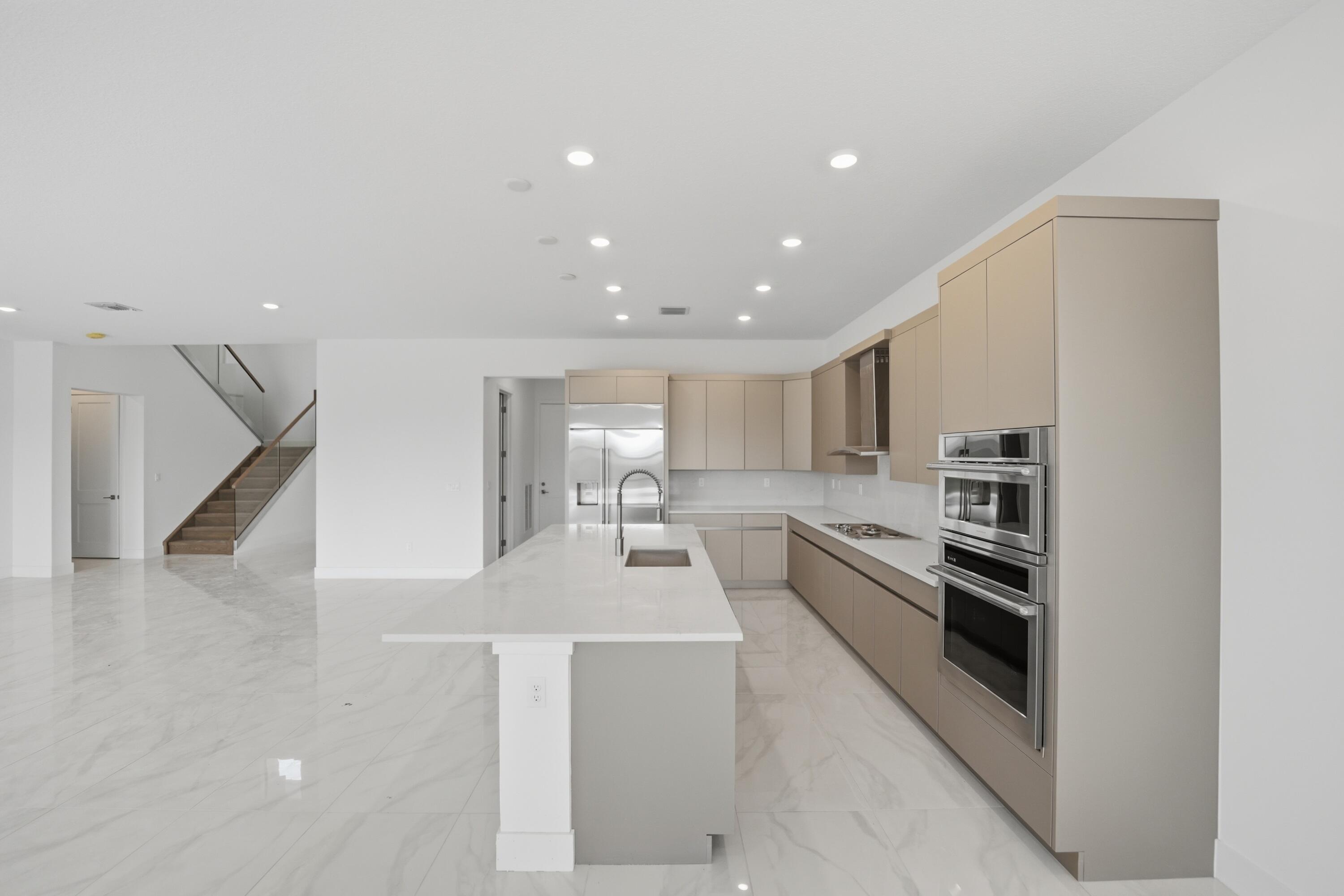 WHITMORE ESTATES - Residential