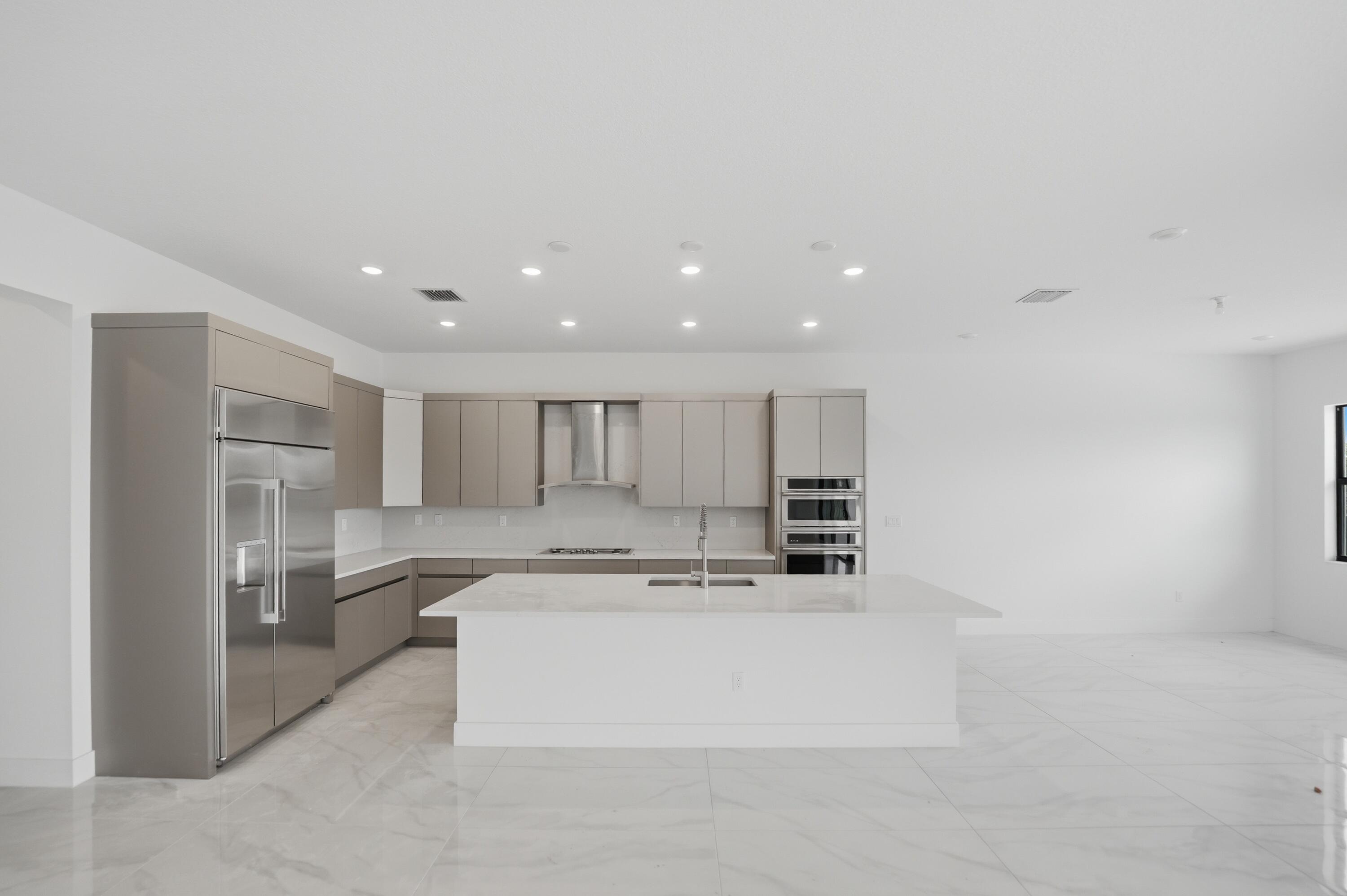 WHITMORE ESTATES - Residential