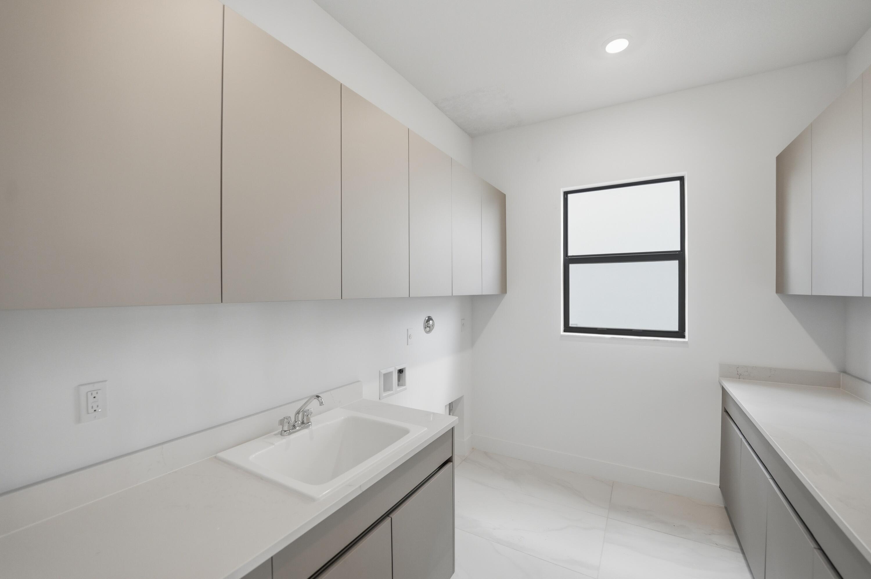 WHITMORE ESTATES - Residential