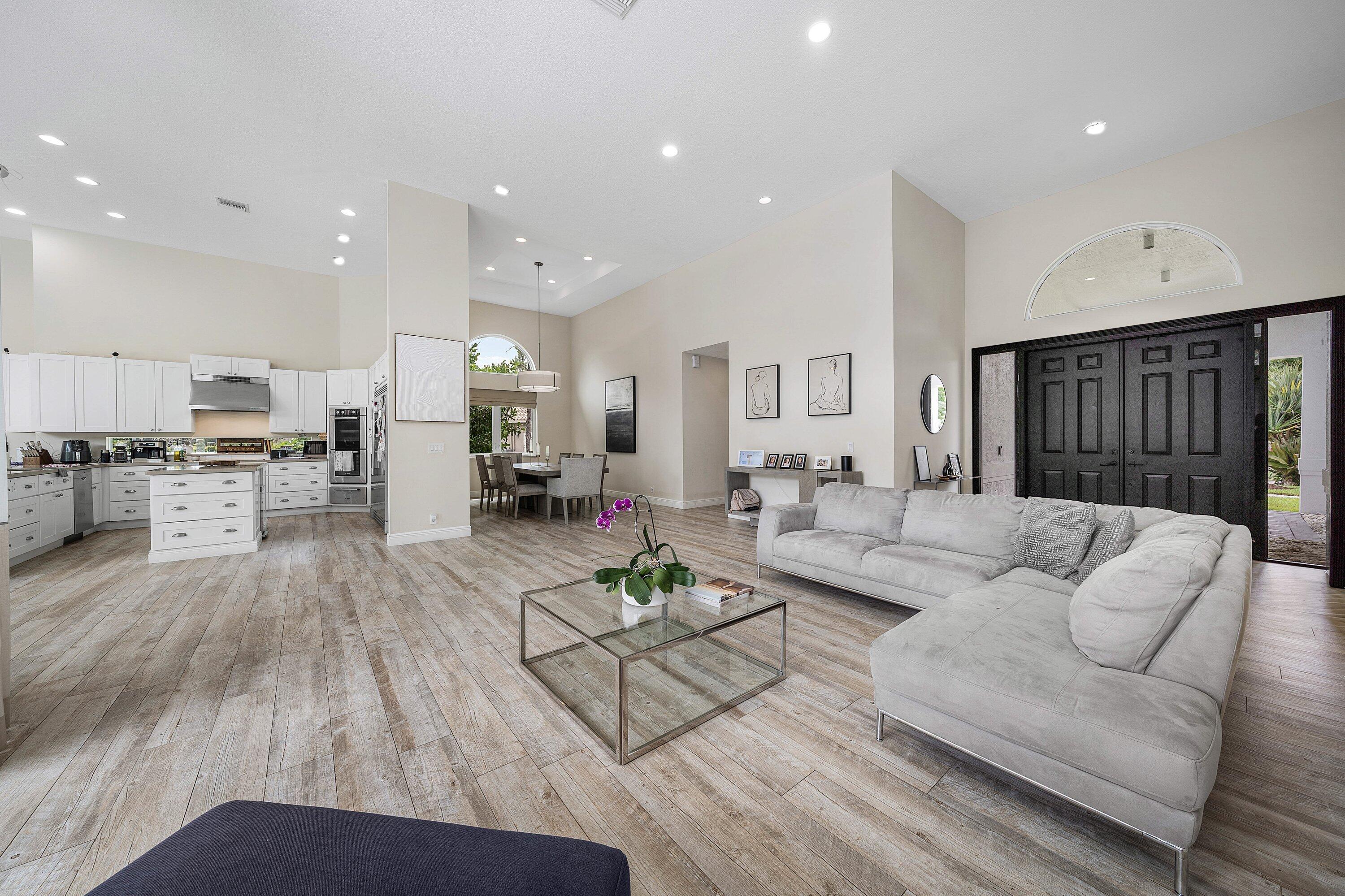 TALL PINES NORTH - Residential