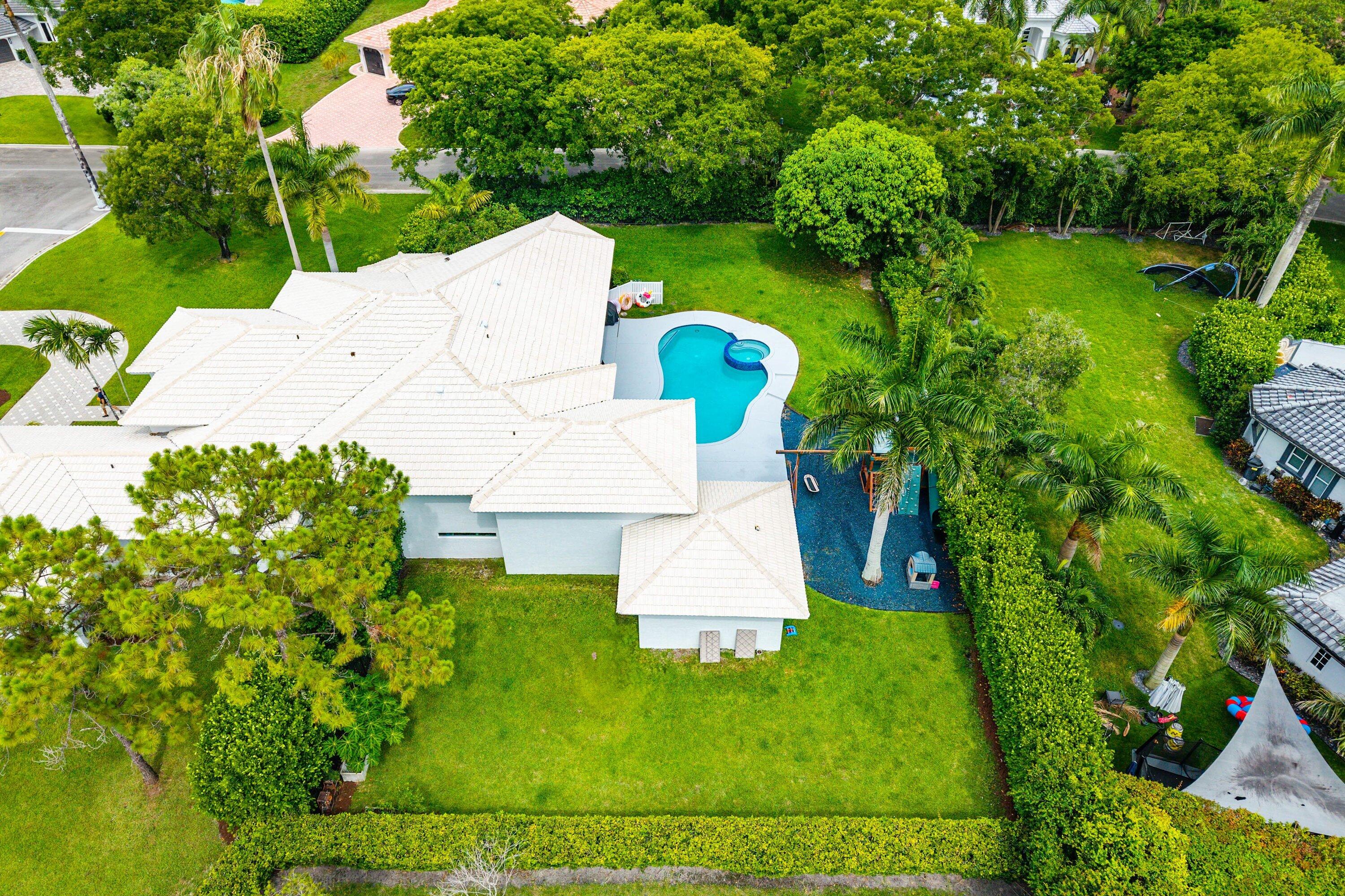 TALL PINES NORTH - Residential