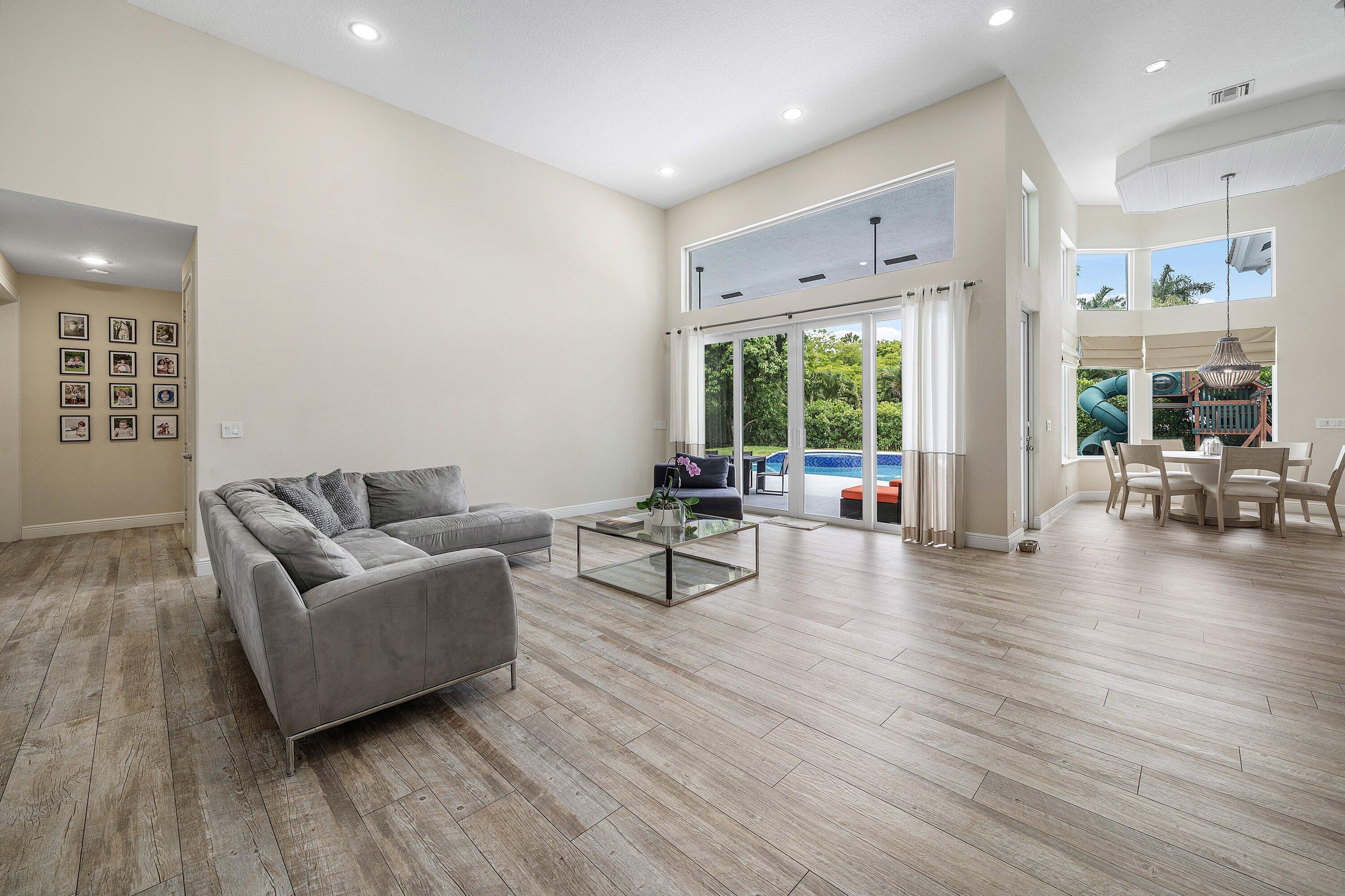 TALL PINES NORTH - Residential