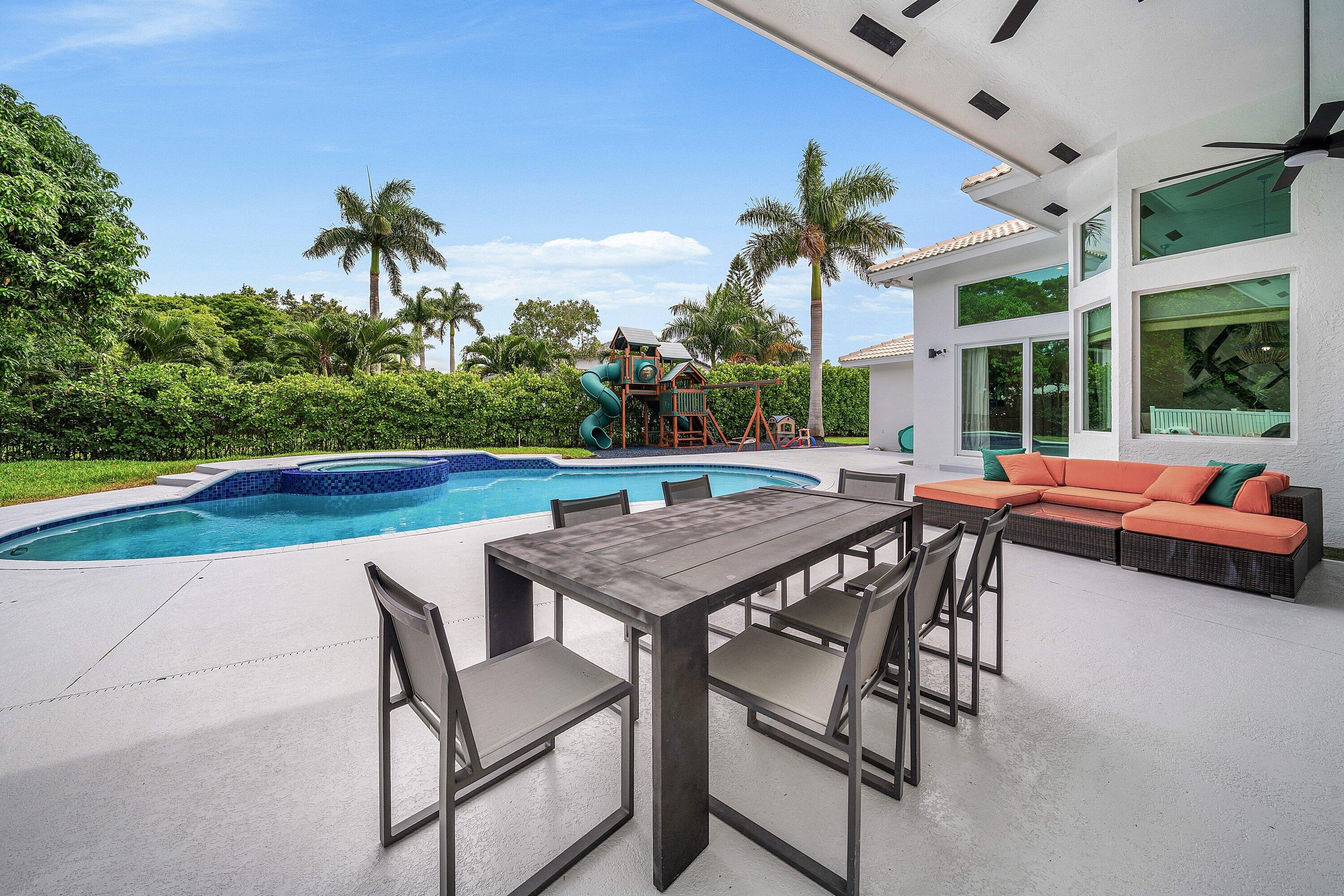 TALL PINES NORTH - Residential