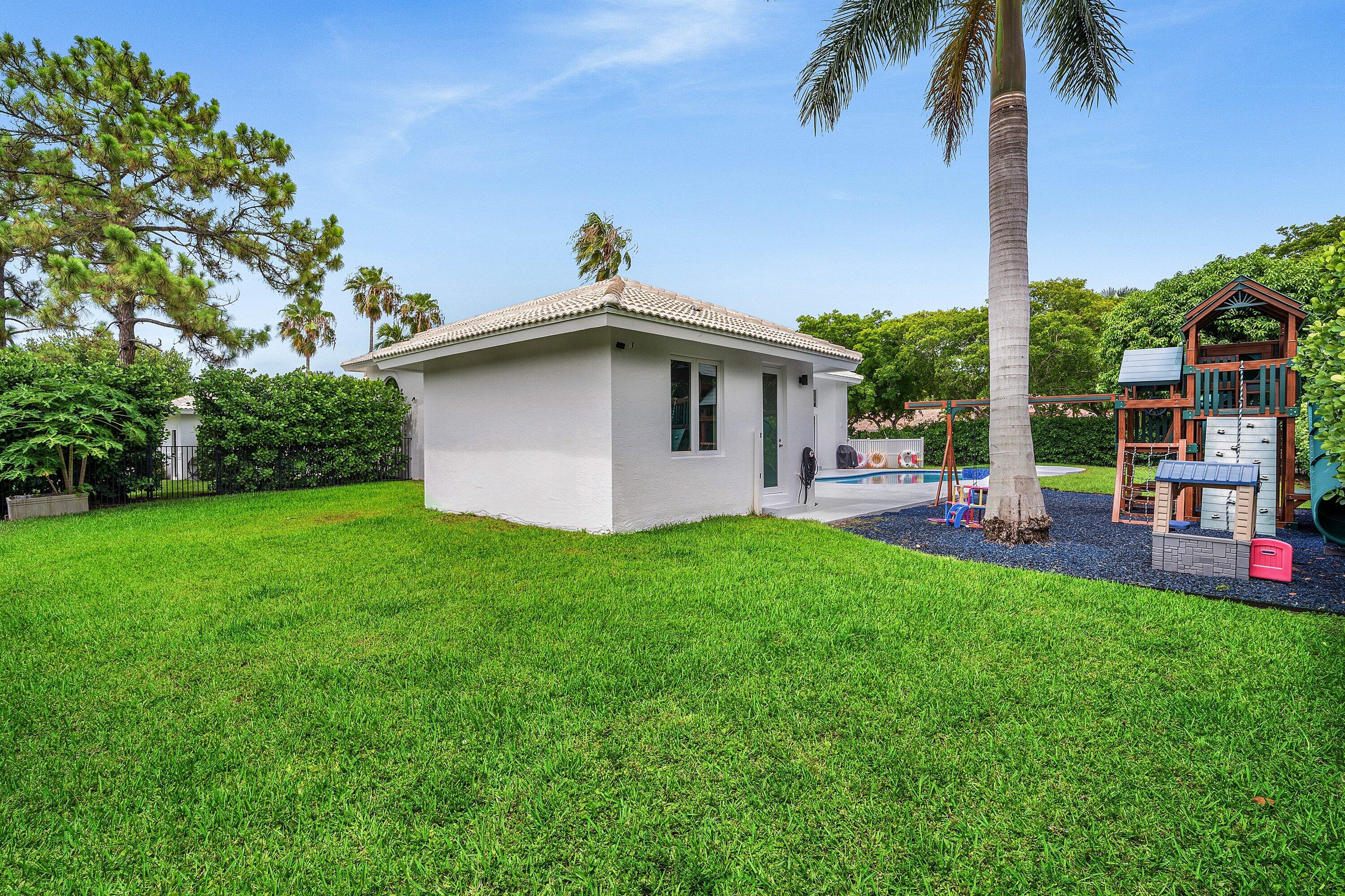 TALL PINES NORTH - Residential