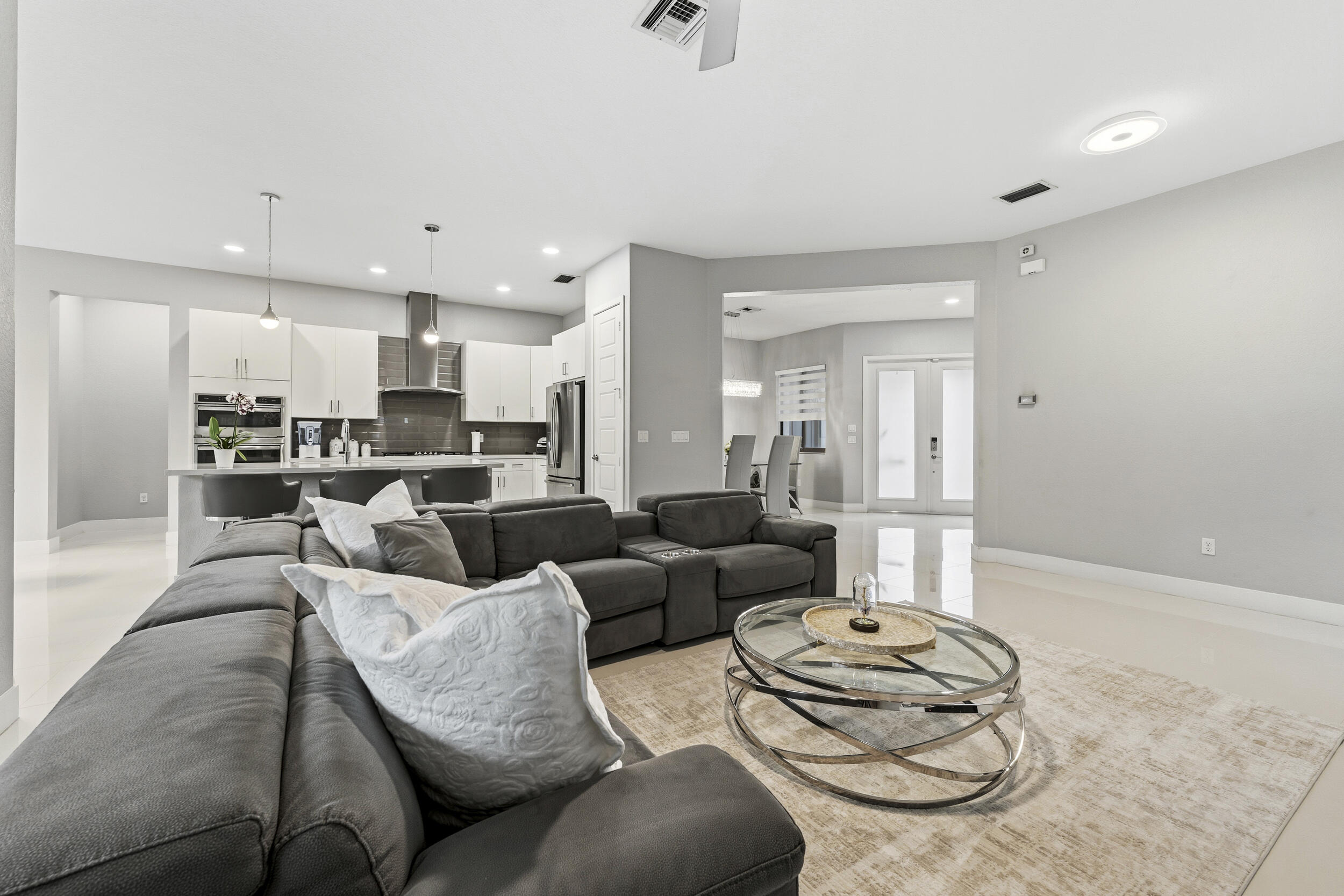 Cascata at Miralago,Triple H Ranch - Residential
