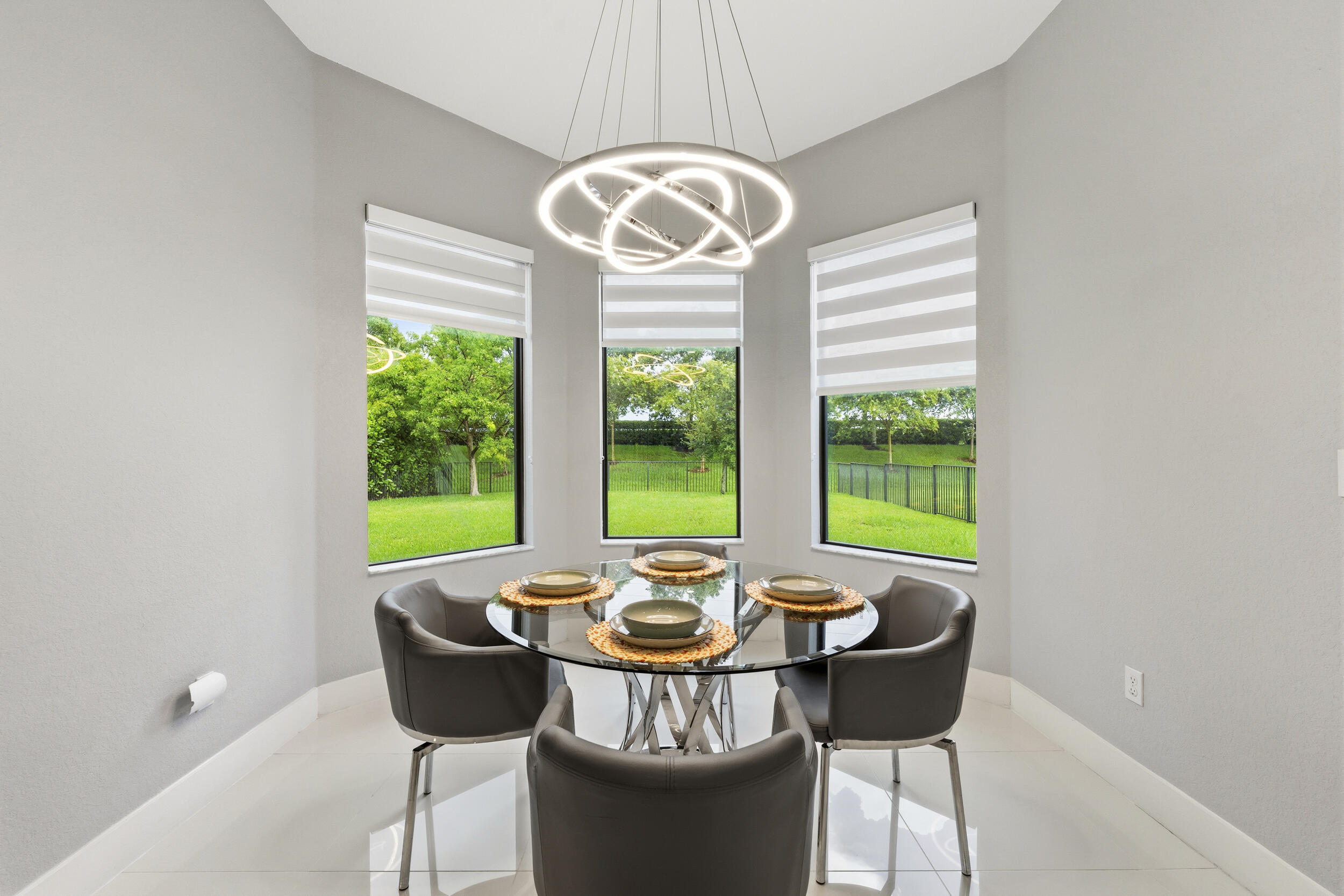 Cascata at Miralago,Triple H Ranch - Residential