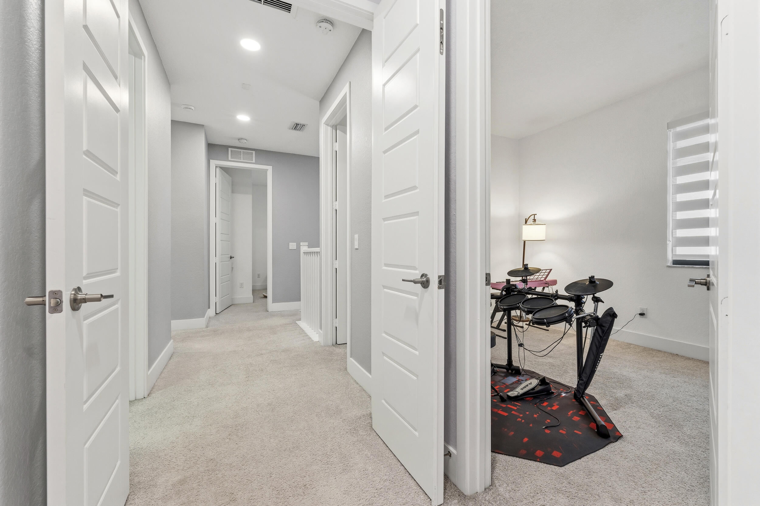 Cascata at Miralago,Triple H Ranch - Residential