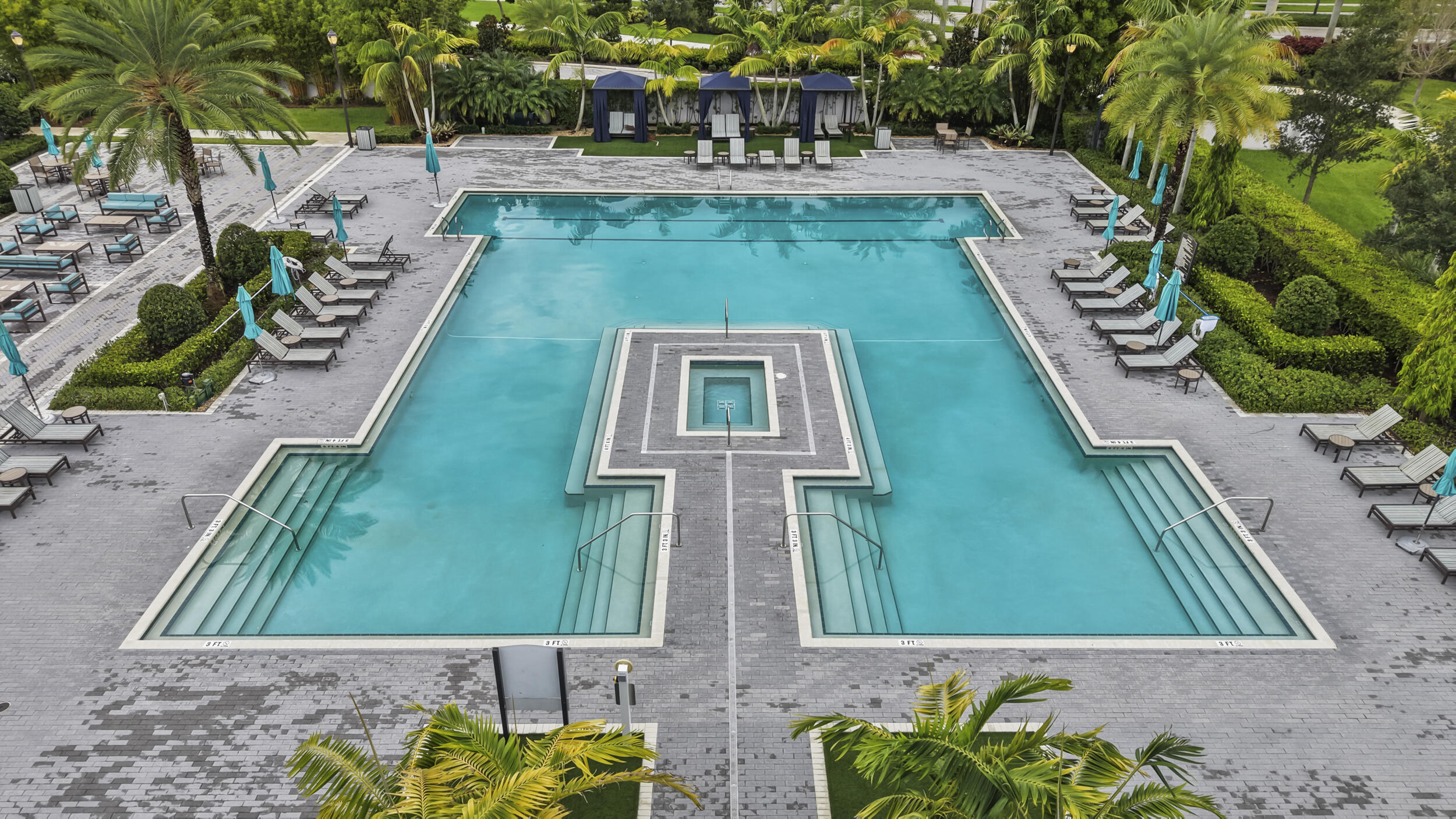 Cascata at Miralago,Triple H Ranch - Residential