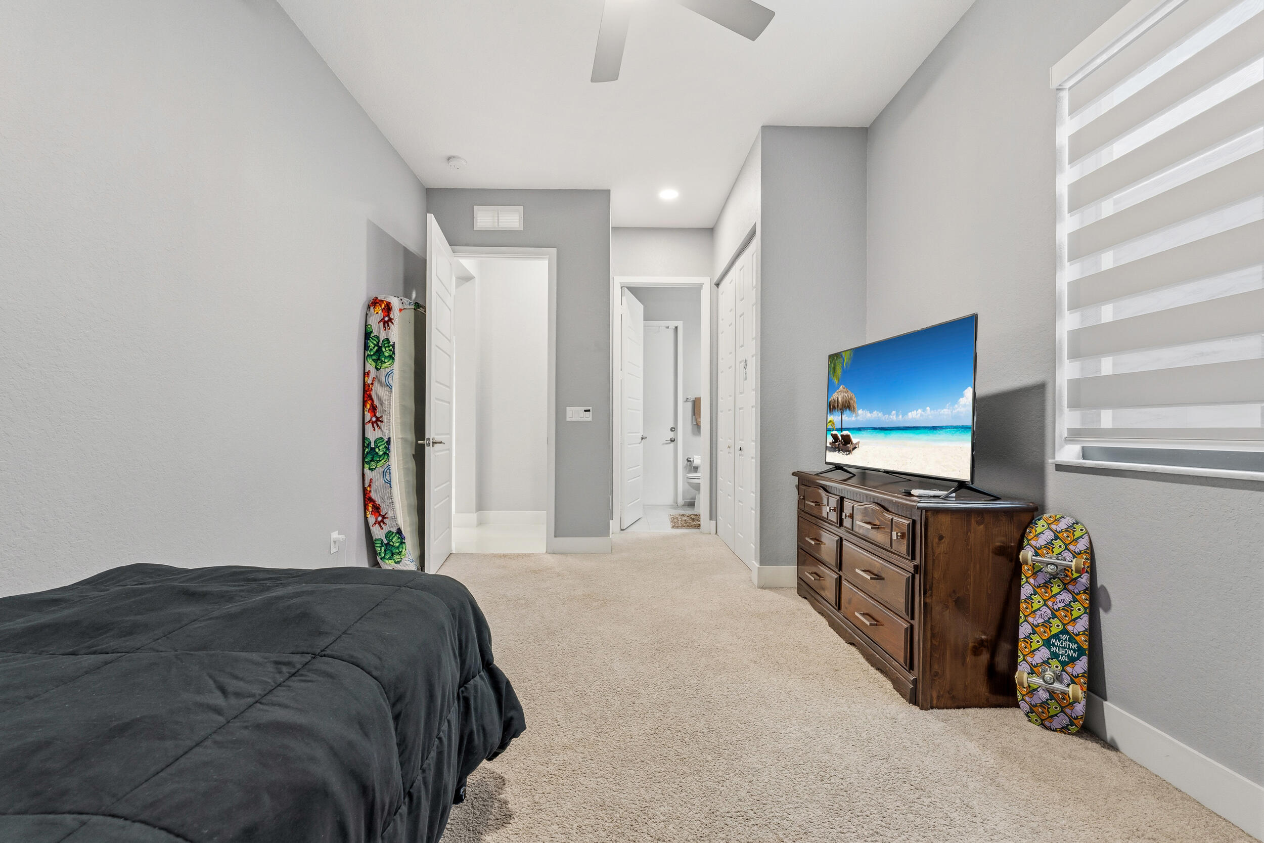 Cascata at Miralago,Triple H Ranch - Residential
