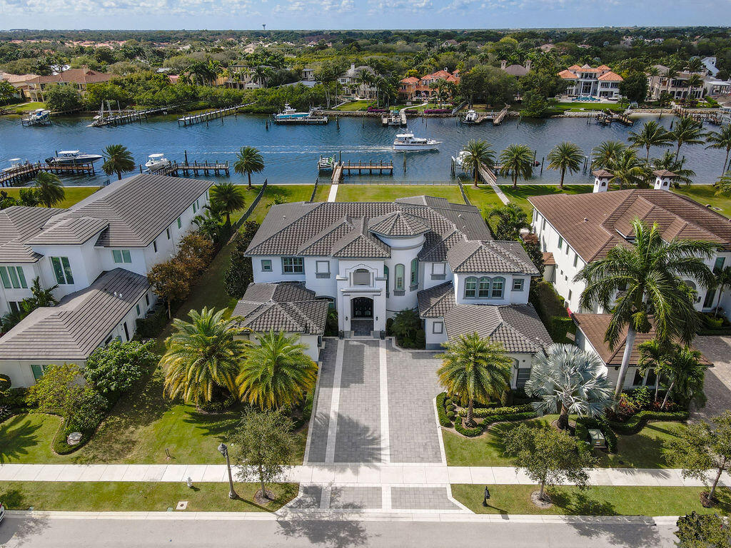 Frenchman's Harbor - Admiral Collection - Residential
