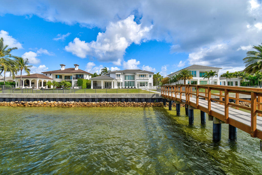 Frenchman's Harbor - Admiral Collection - Residential