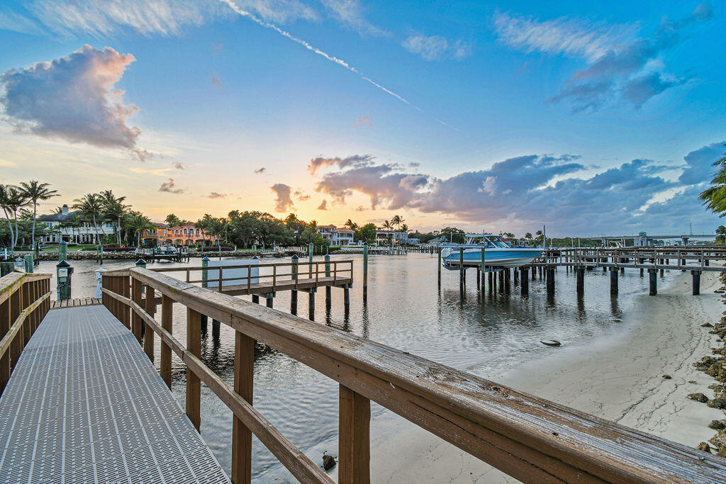 Frenchman's Harbor - Admiral Collection - Residential