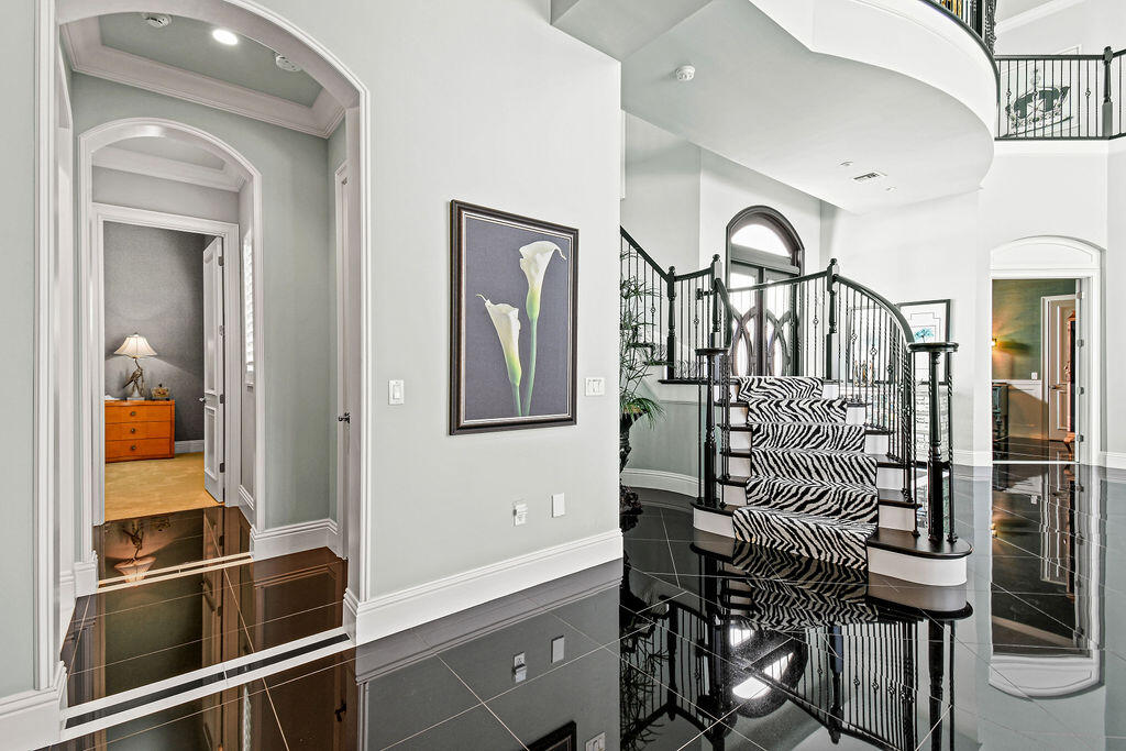Frenchman's Harbor - Admiral Collection - Residential