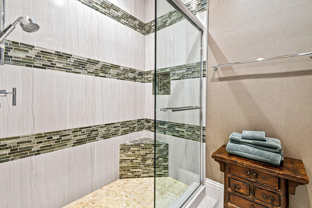 Frenchman's Harbor - Admiral Collection - Residential