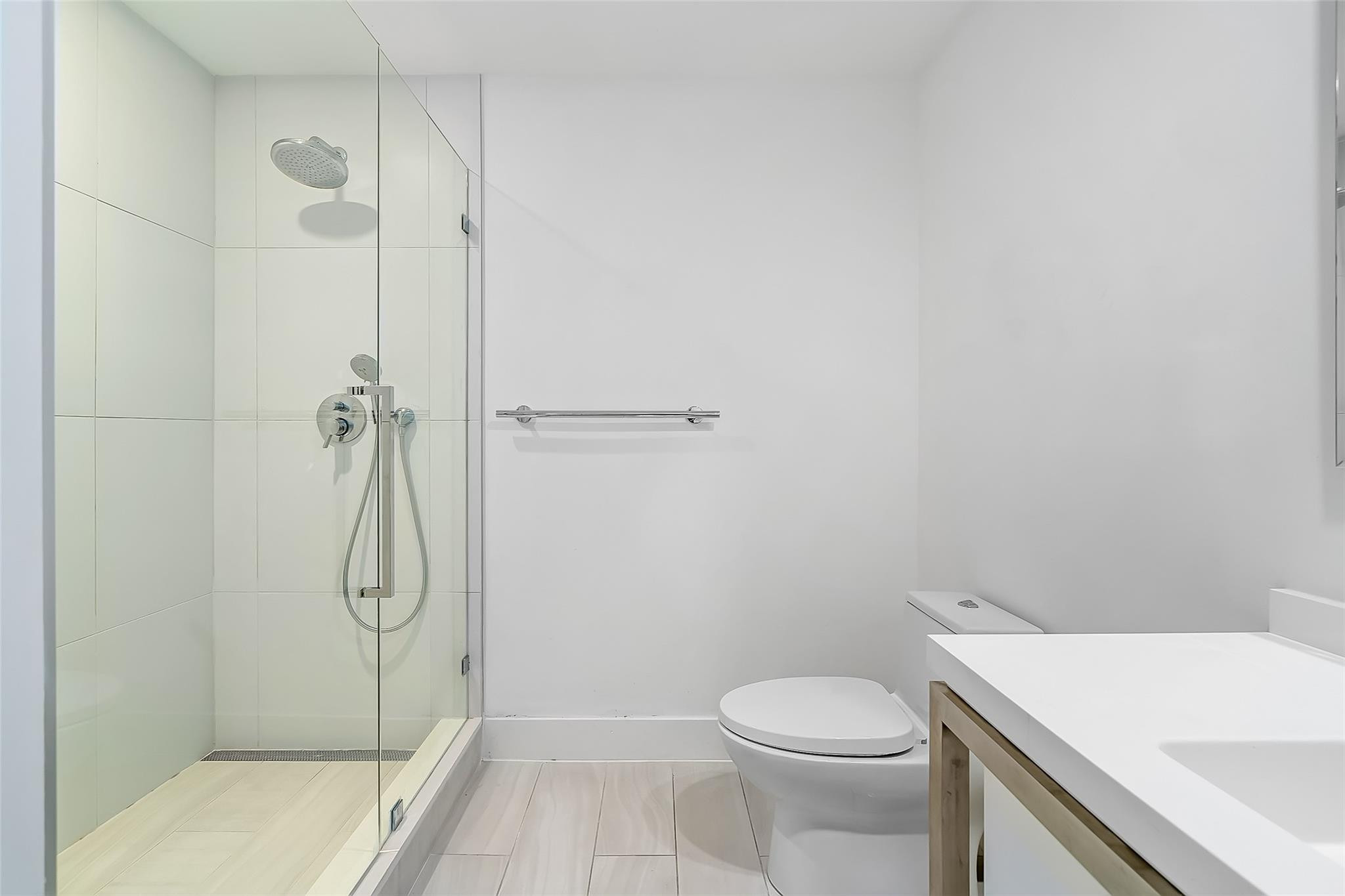 METROPICA NORTH TOWER ONE - Residential