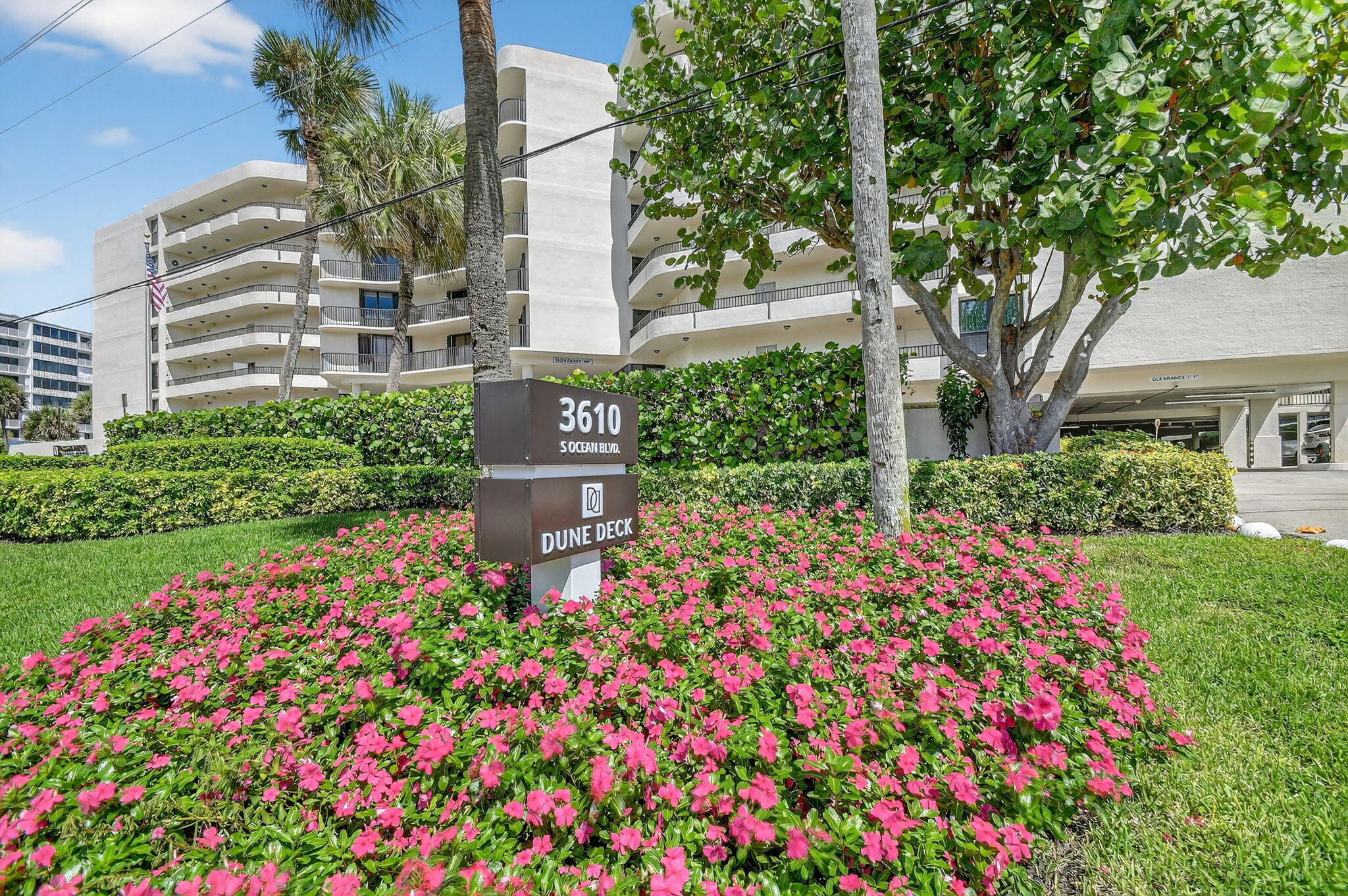 DUNE DECK OF THE PALM BEACHES CONDO - Residential