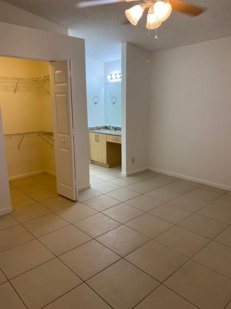SILVER LAKES PHASE III - Residential Lease