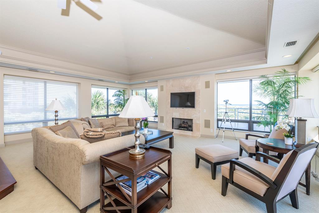 CORONADO SHORES UNIT 5 RESUB - Residential