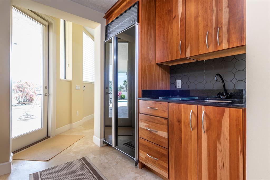 CORONADO SHORES UNIT 5 RESUB - Residential