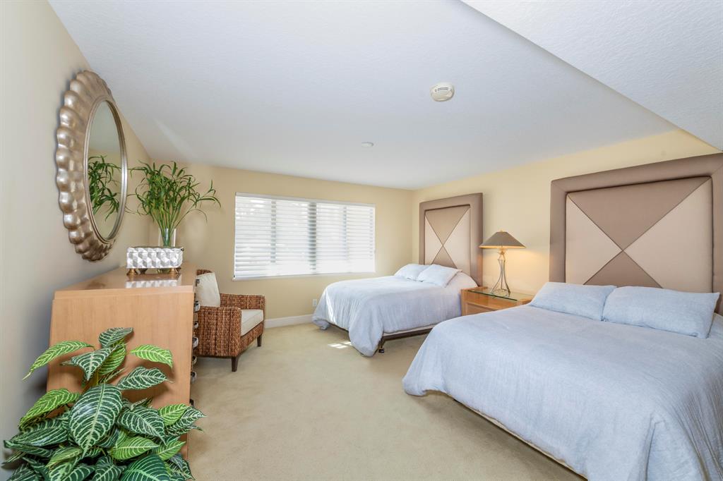 CORONADO SHORES UNIT 5 RESUB - Residential